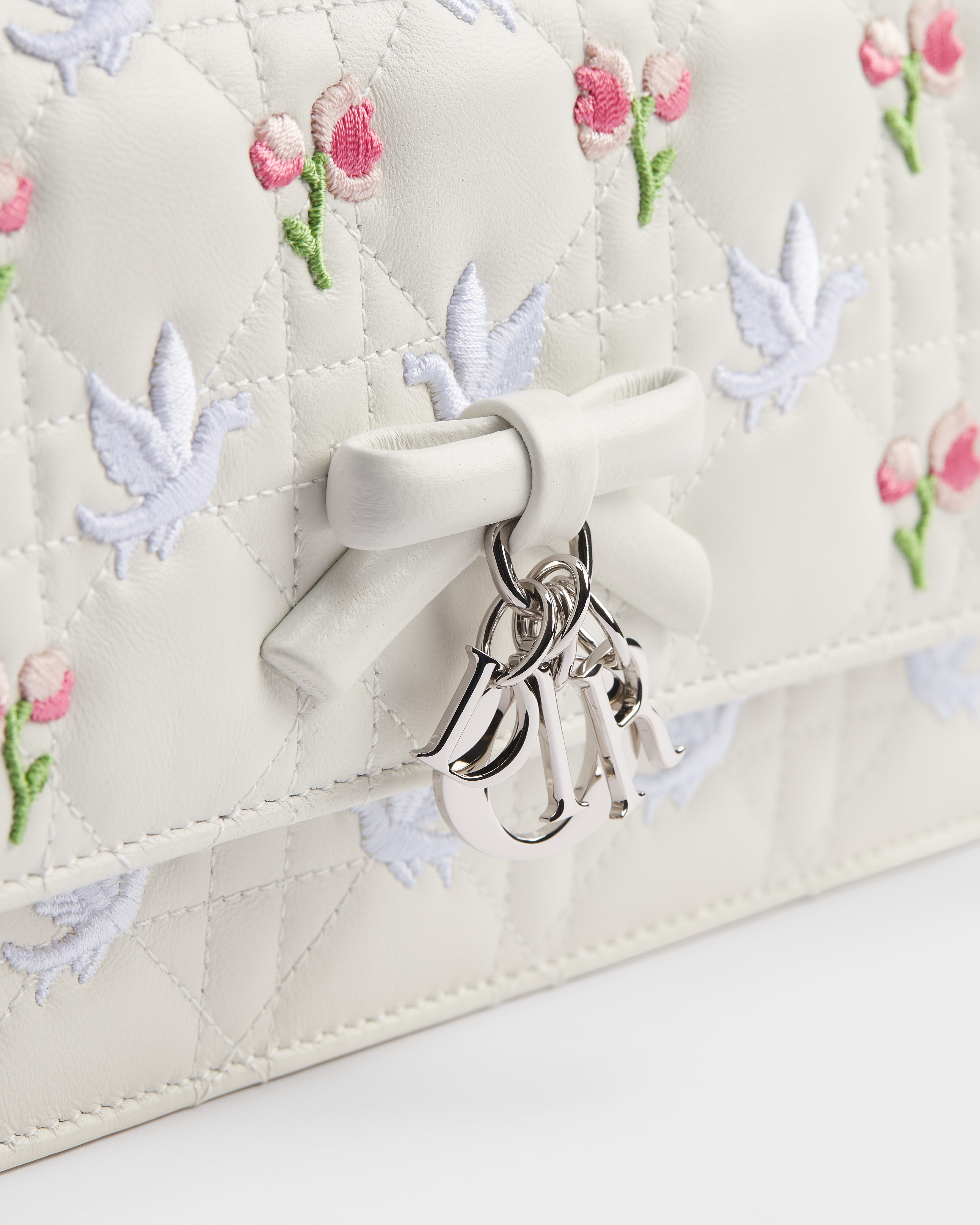 Dioramour My Dior Mini Bag White Cannage Lambskin Embroidered with Multicolor Doves & Roses Motif E10