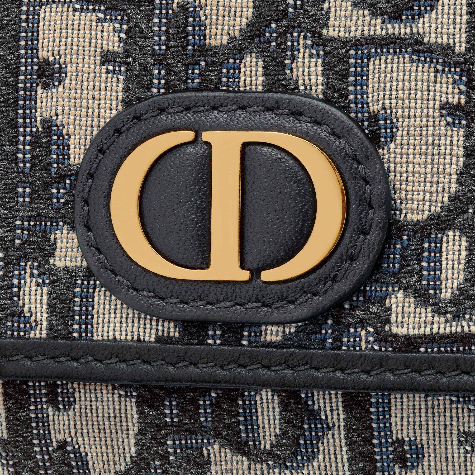 30 Montaigne Lotus Wallet Blue Dior Oblique Jacquard E09