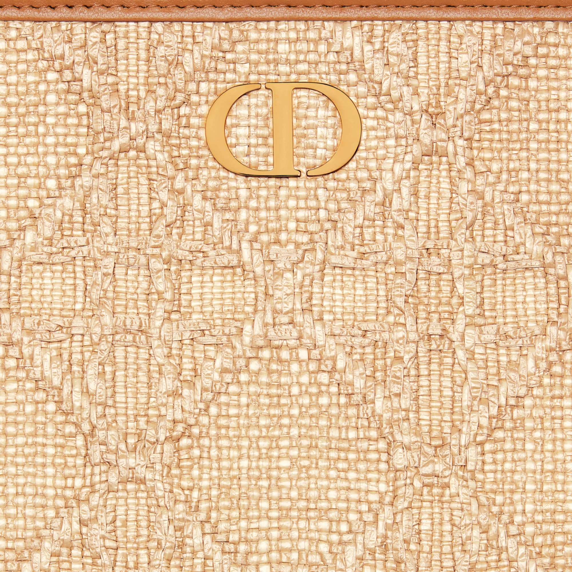 30 Montaigne Dea Pouch Natural Cannage Raffia E09