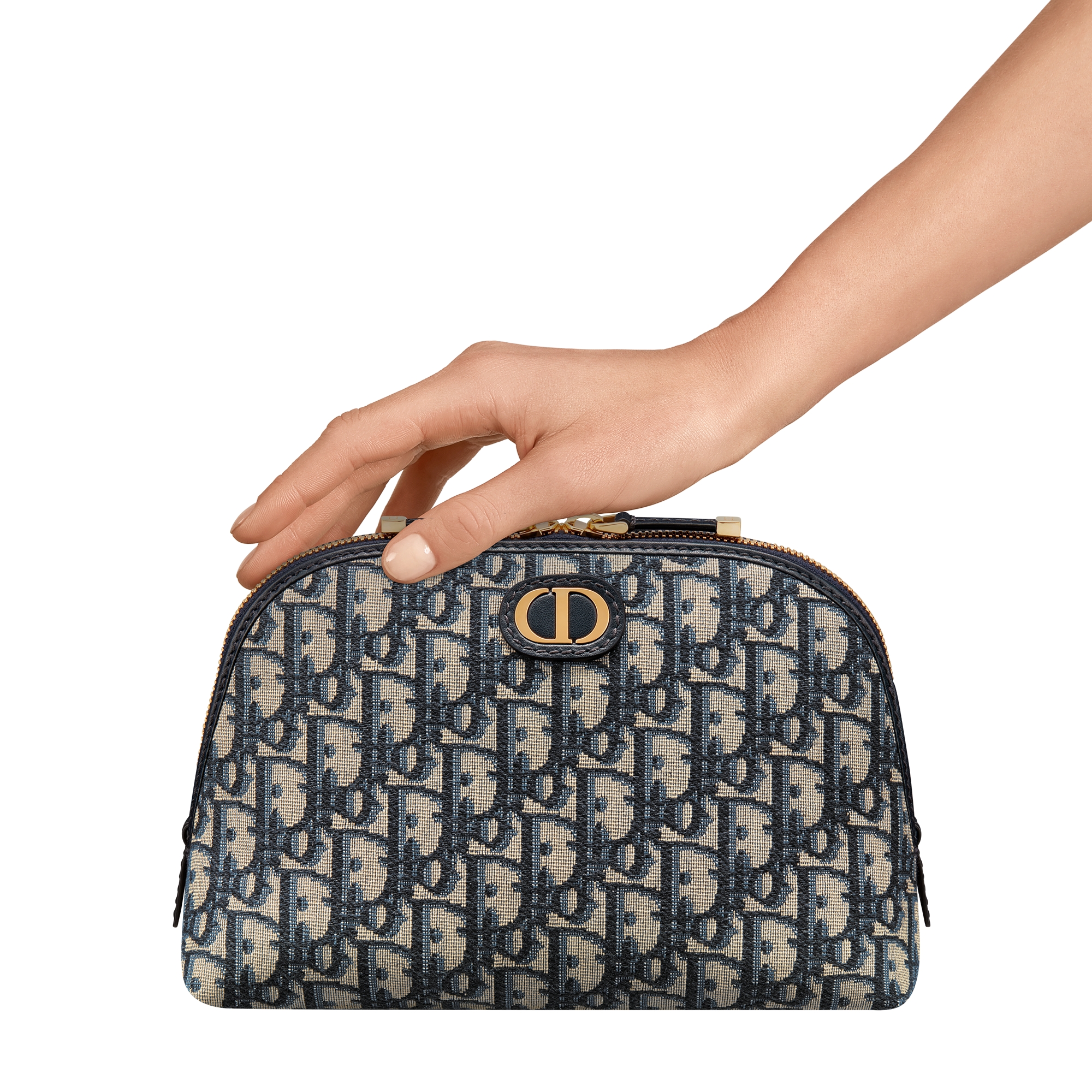 30 Montaigne Aphrodite Pouch Blue Dior Oblique Jacquard E12