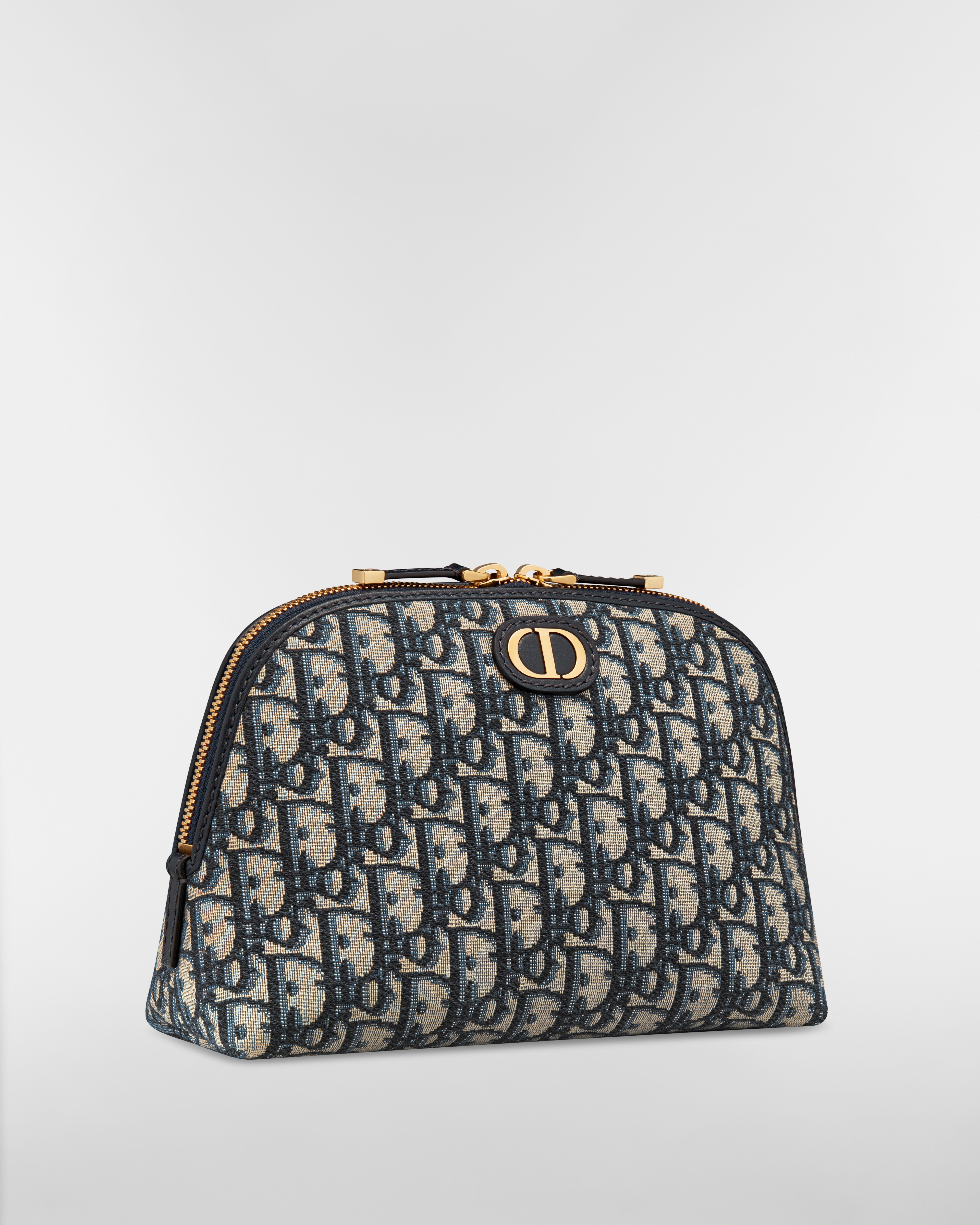 30 Montaigne Aphrodite Pouch Dior Oblique Jacquard in Blau E03