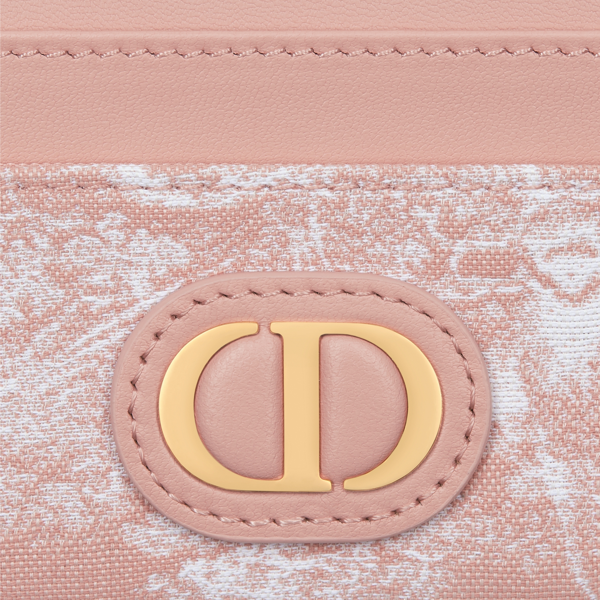 30 Montaigne Freesia Card Holder