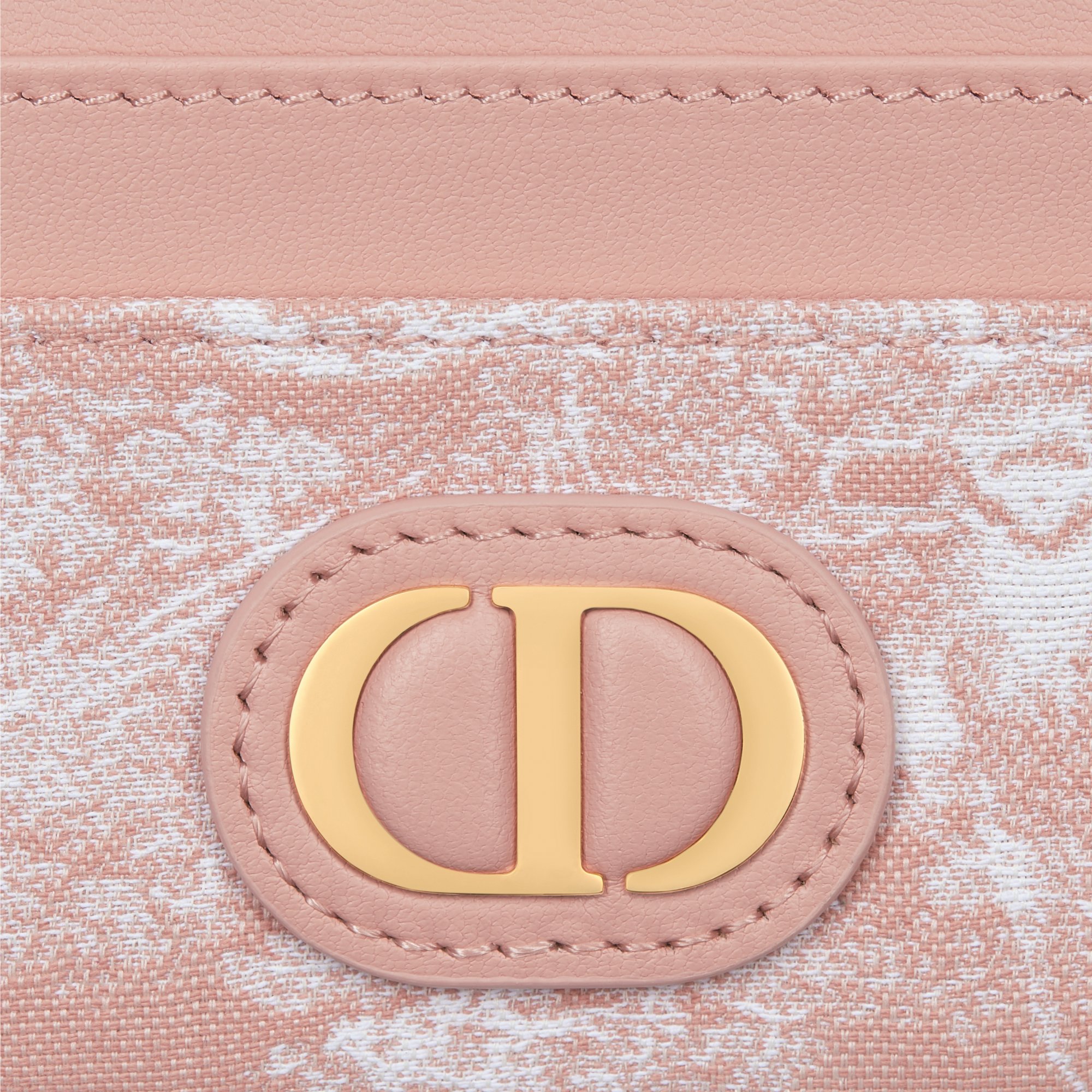30 Montaigne Freesia Card Holder Detailed view