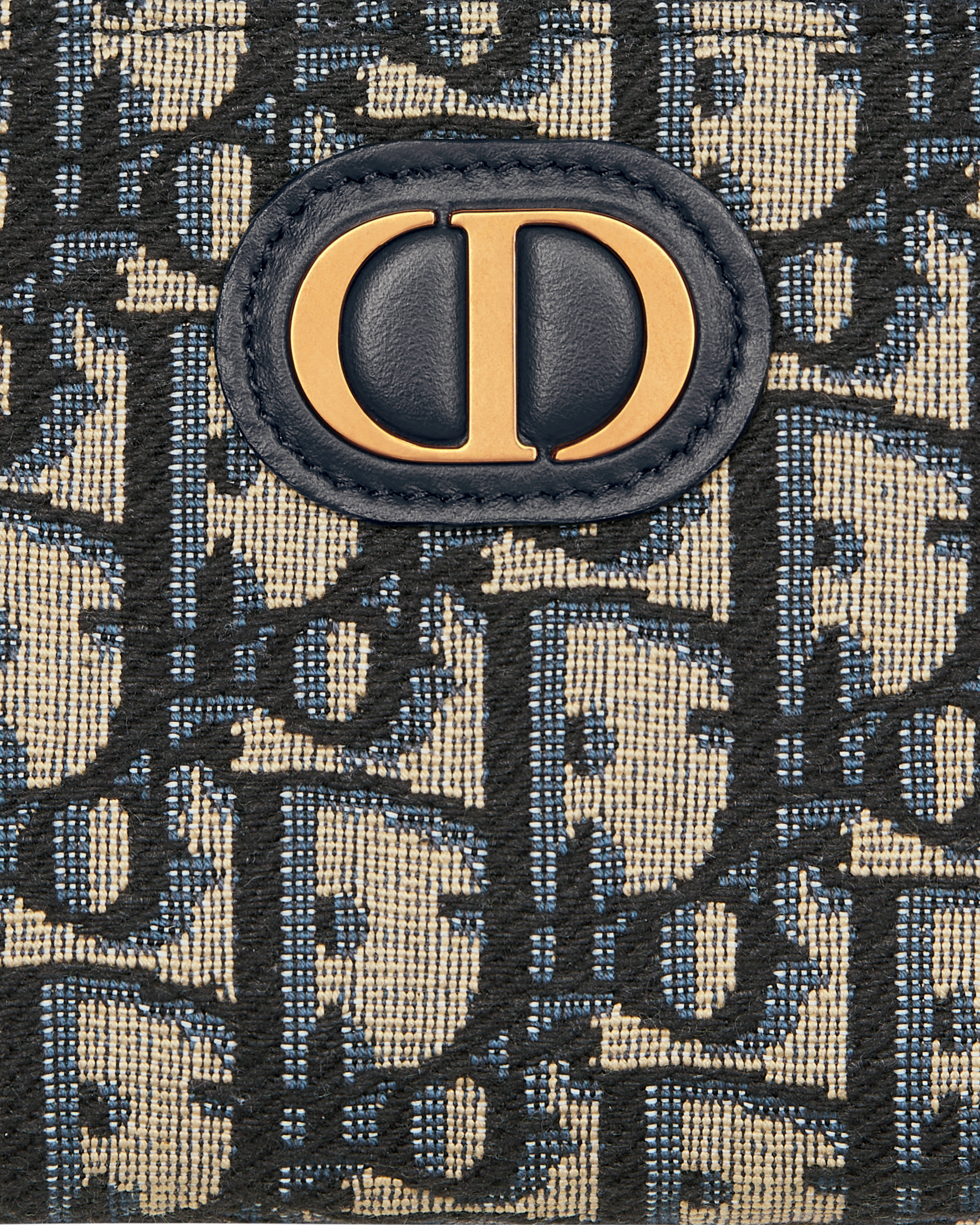 30 Montaigne Voyageur Slim Wallet Blue Dior Oblique Jacquard E09