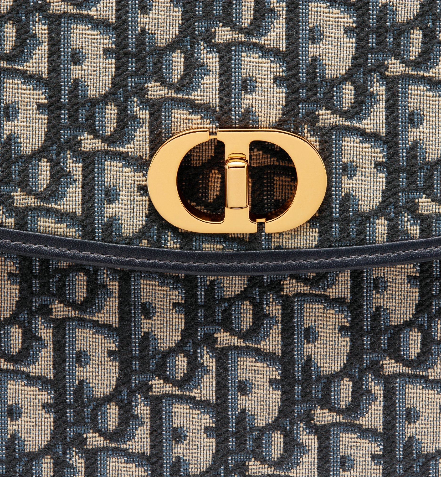 30 Montaigne Avenue Pouch with Flap Blue Dior Oblique 30 Montaigne Avenue Pouch with Flap Blue Dior Oblique