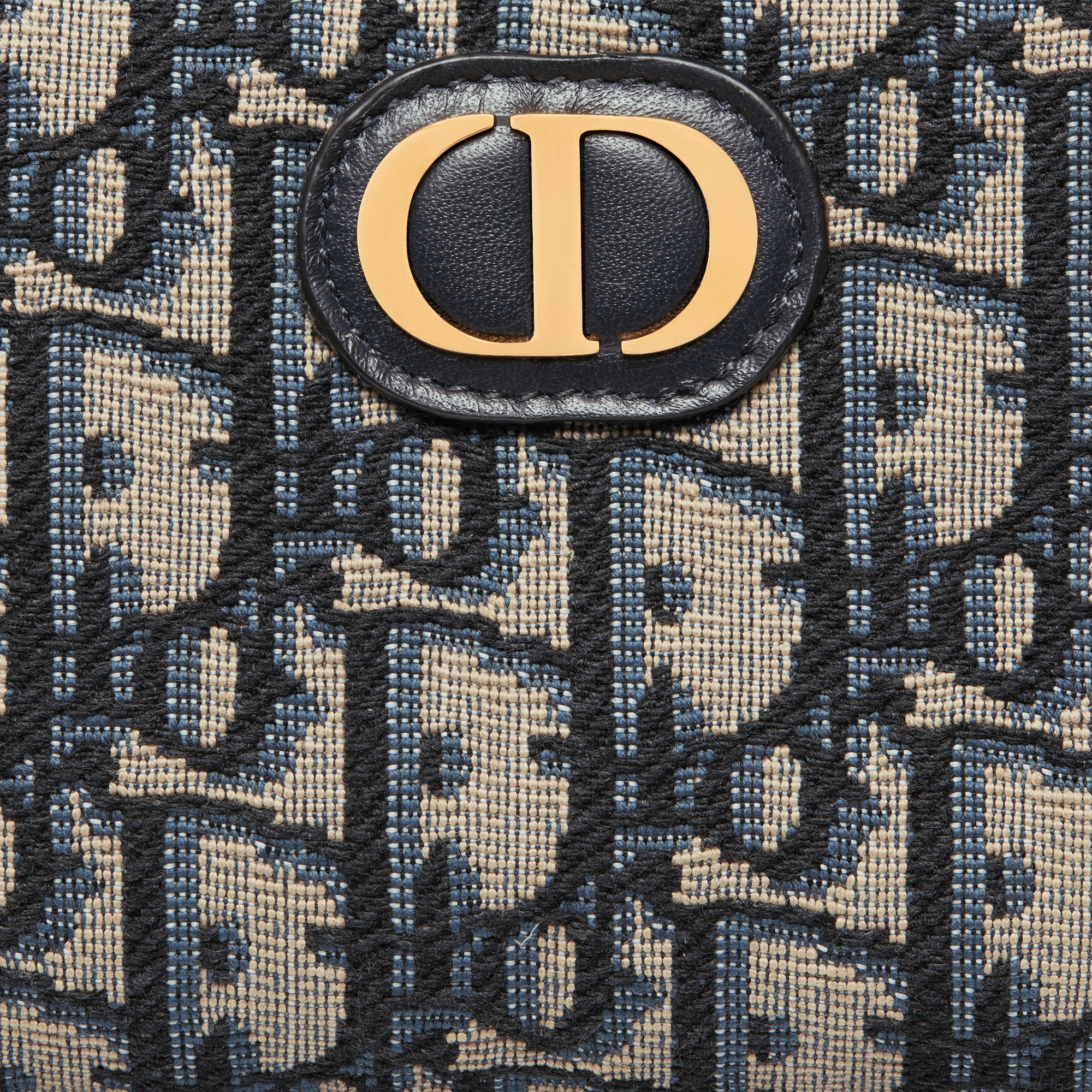 30 Montaigne Dahlia Wallet Blue Dior Oblique Jacquard E09