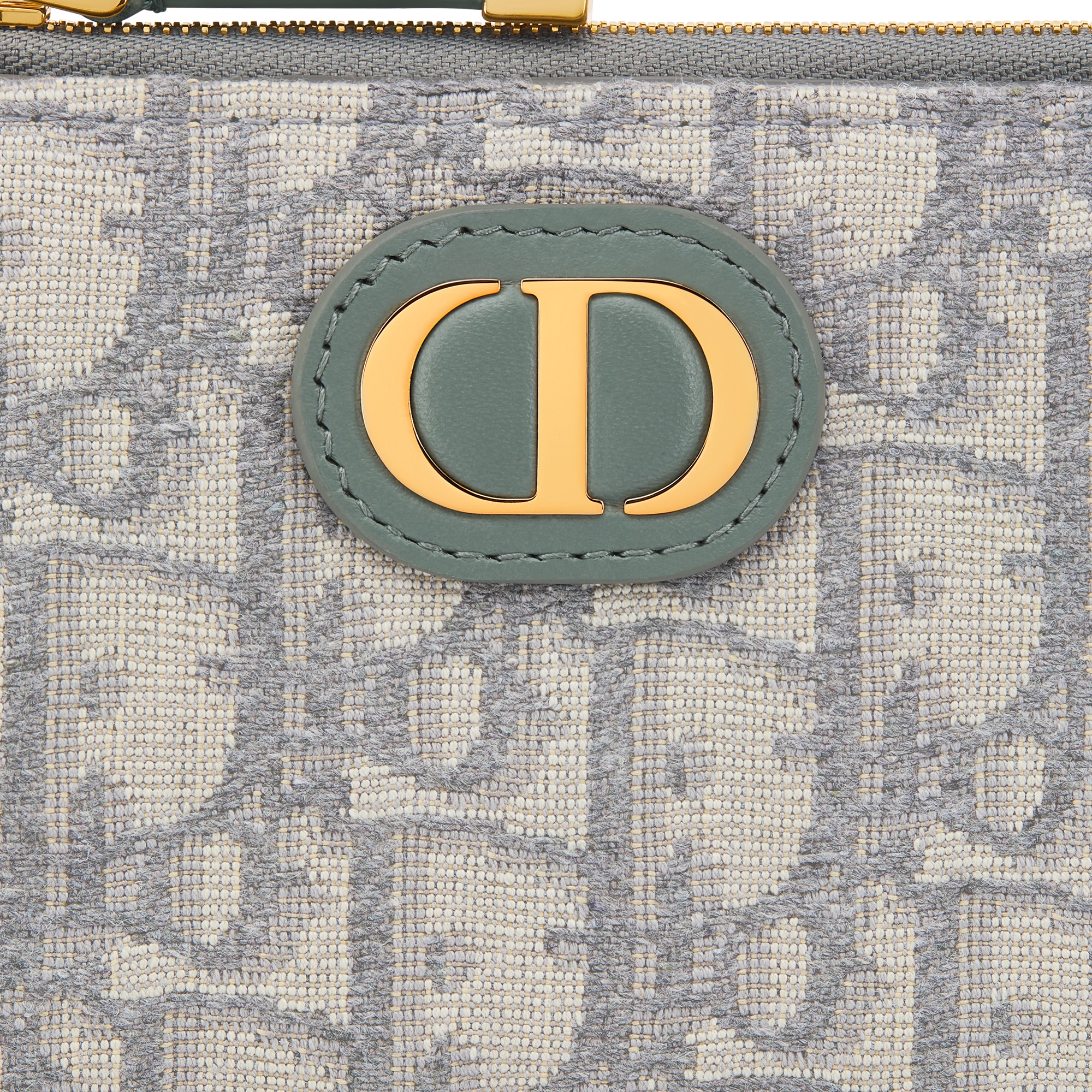 30 Montaigne Dahlia Wallet Gray Dior Oblique Jacquard E09