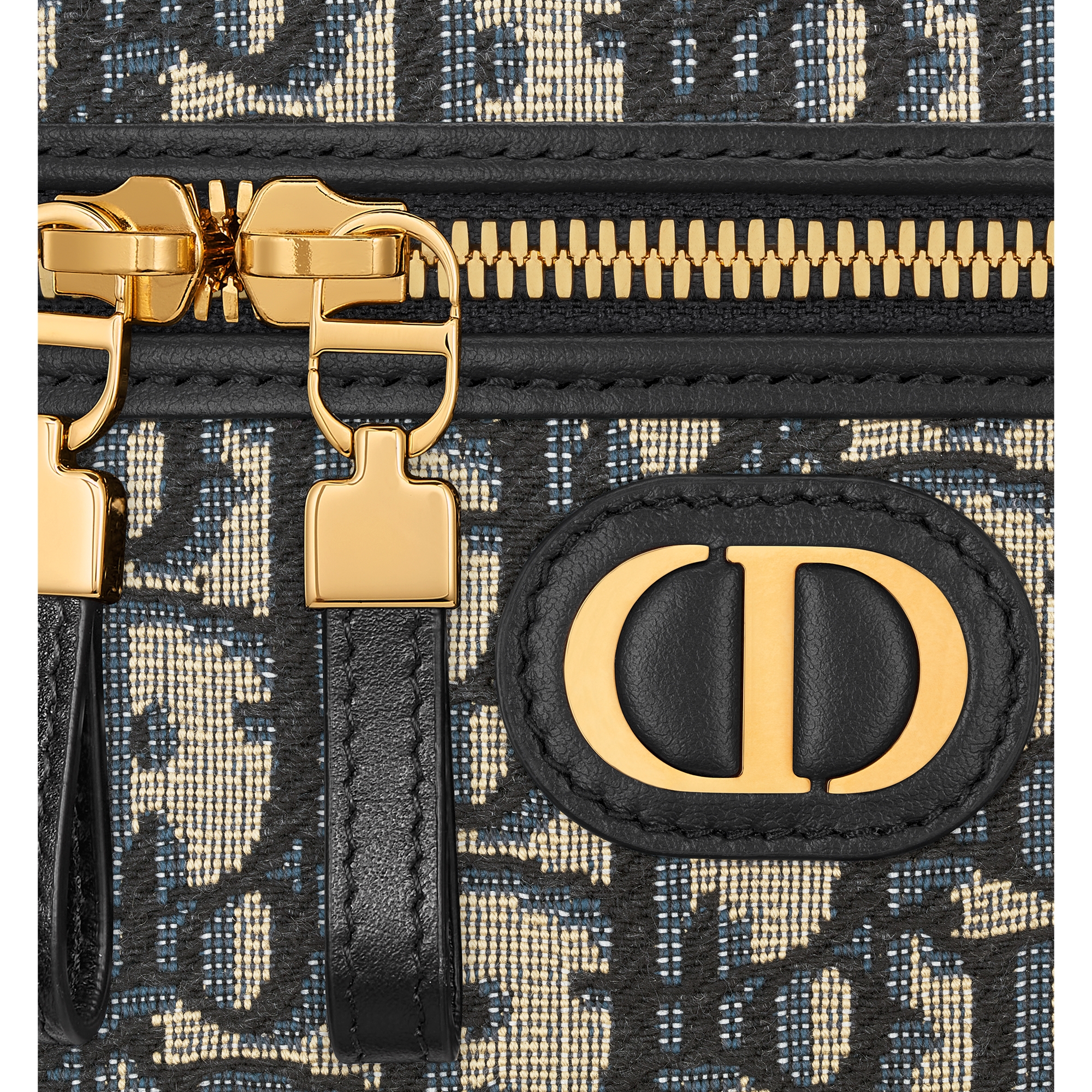 30 Montaigne Mini Vanity Case Blue Dior Oblique Jacquard E09