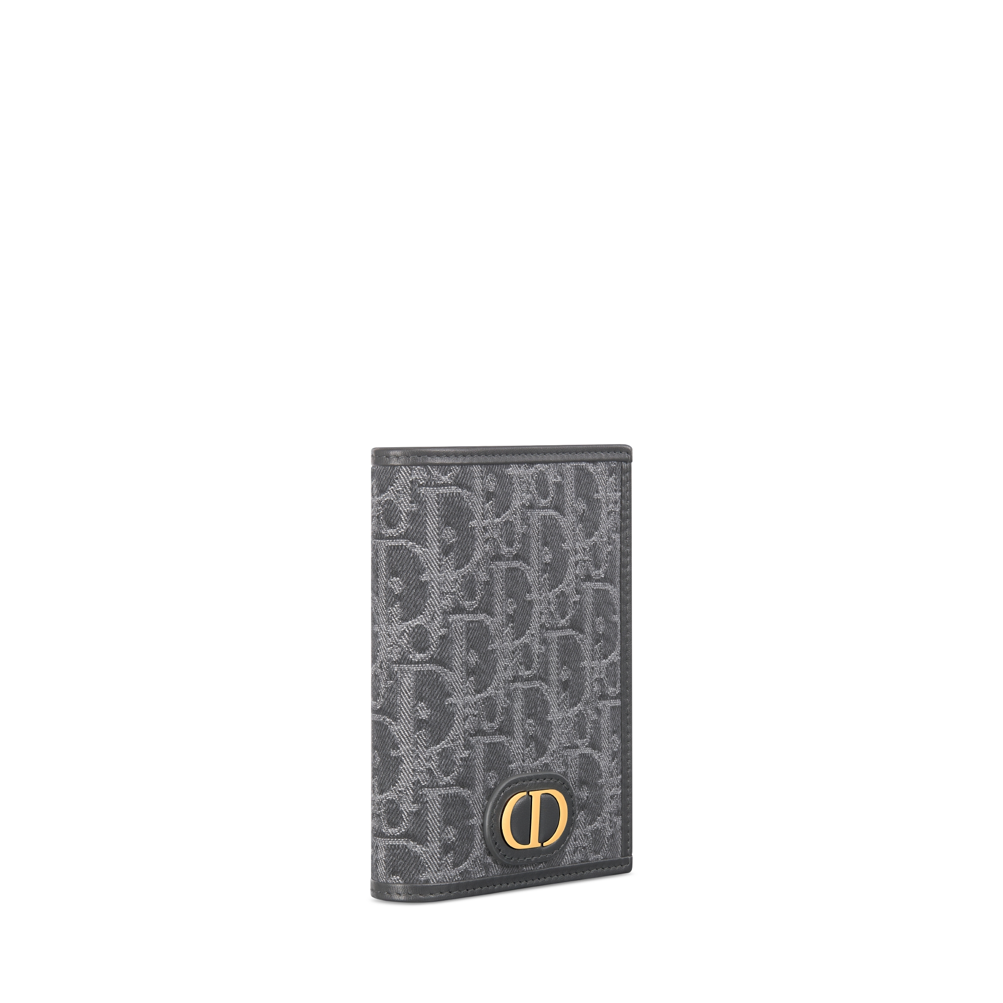 30 Montaigne Passport Holder