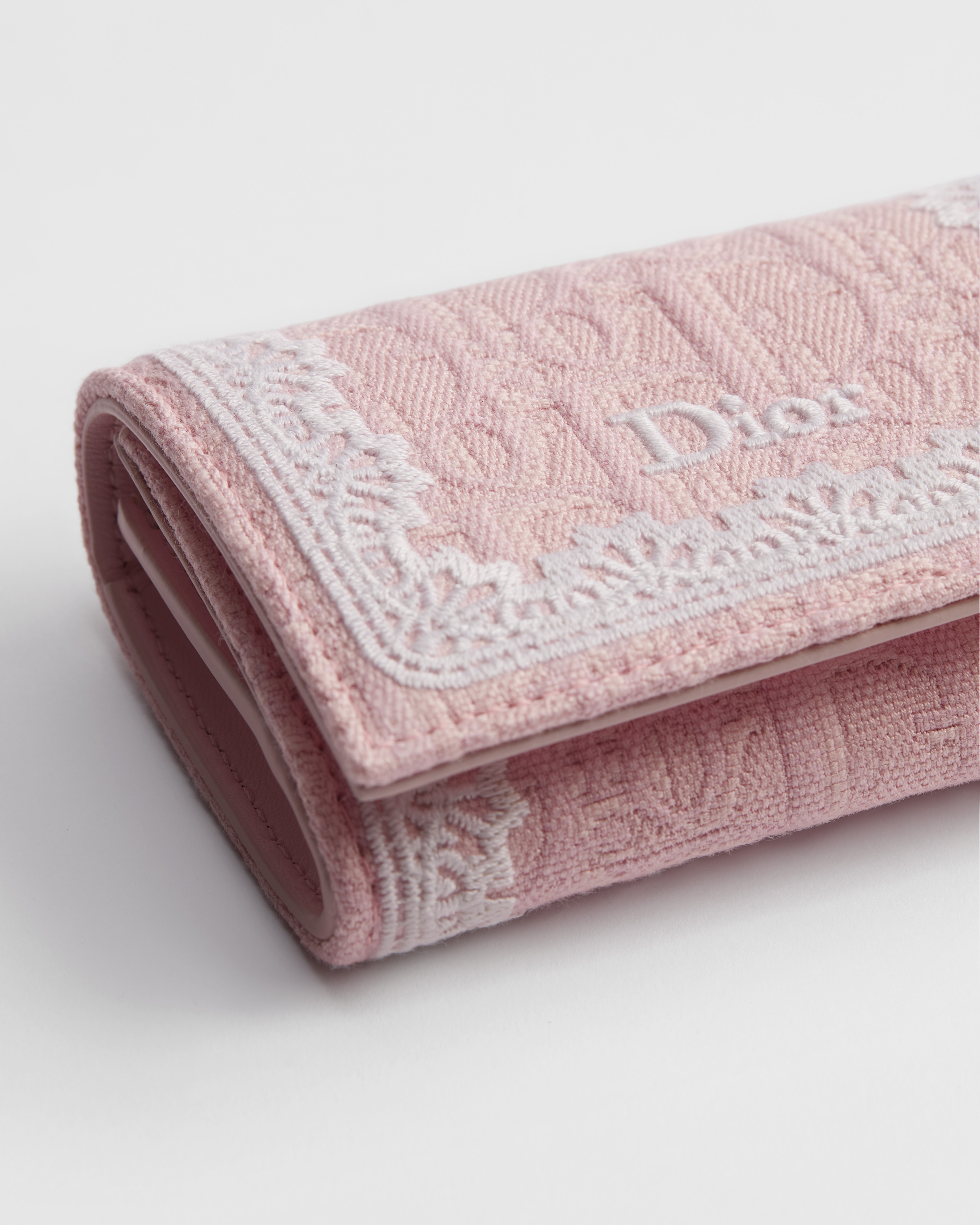 Dioramour Dior Oblique Glycine Wallet