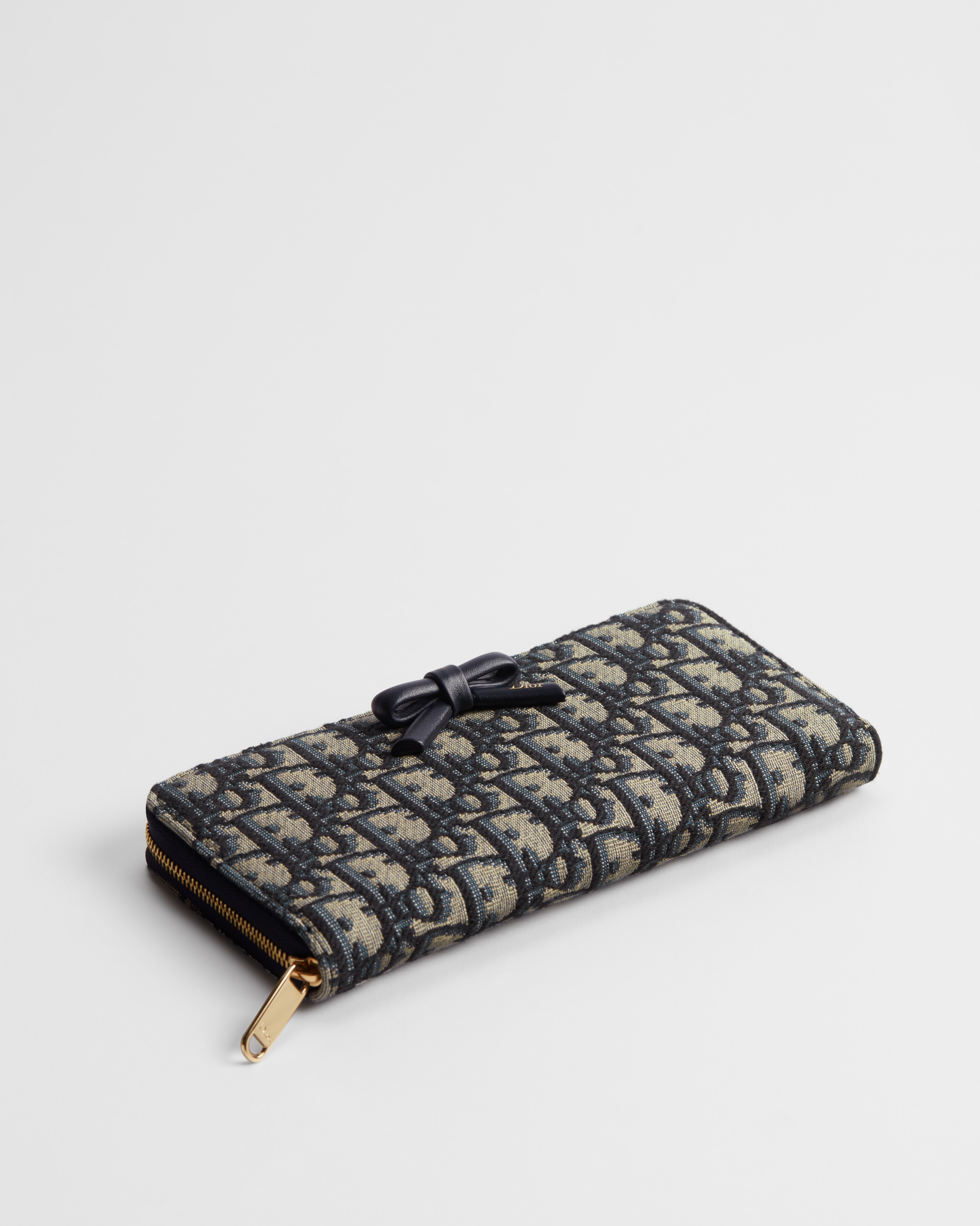 Dior Oblique Bow Voyageur Slim Wallet Blue Dior Oblique Jacquard E03