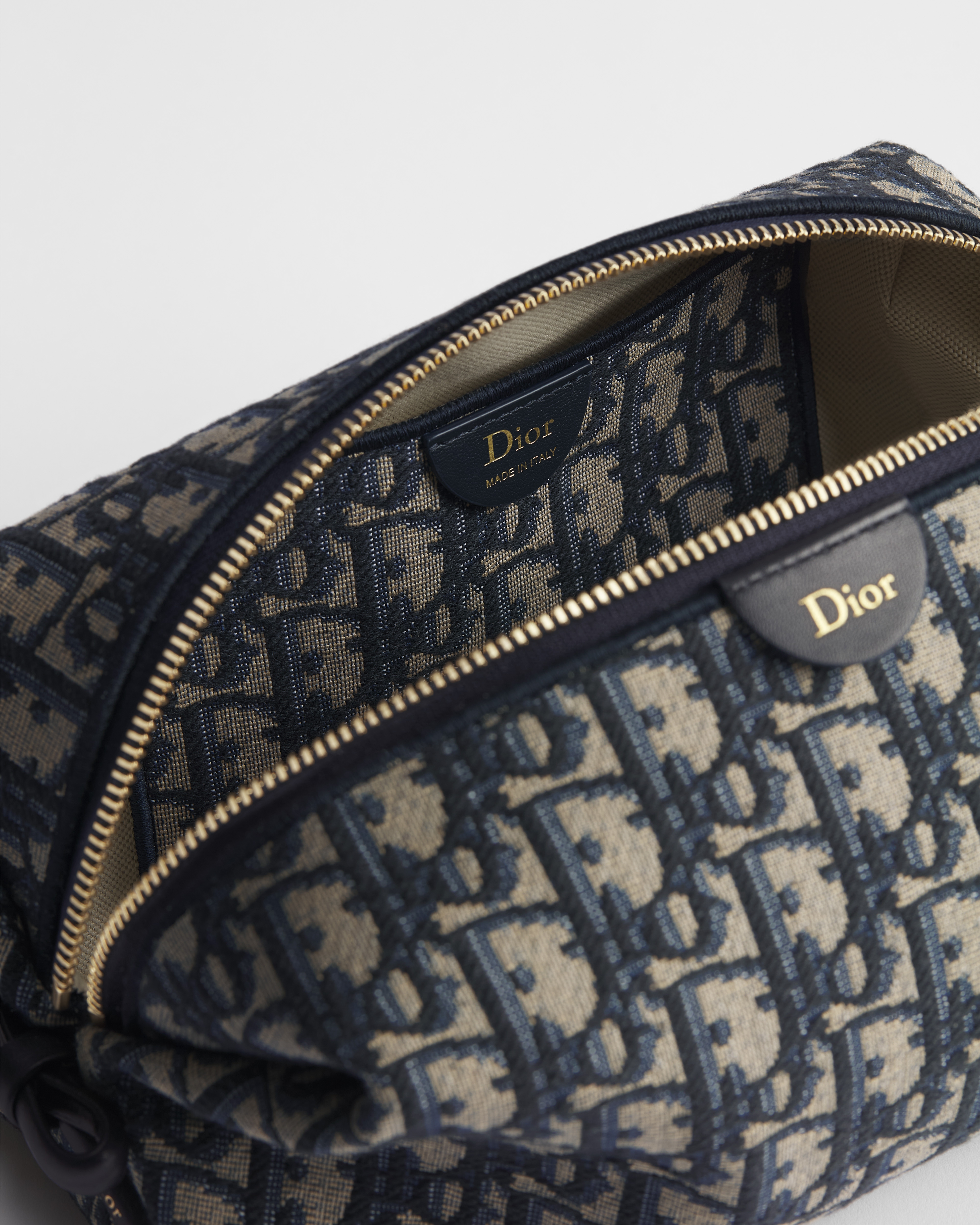 Large Dior Promenade Vénus Pouch