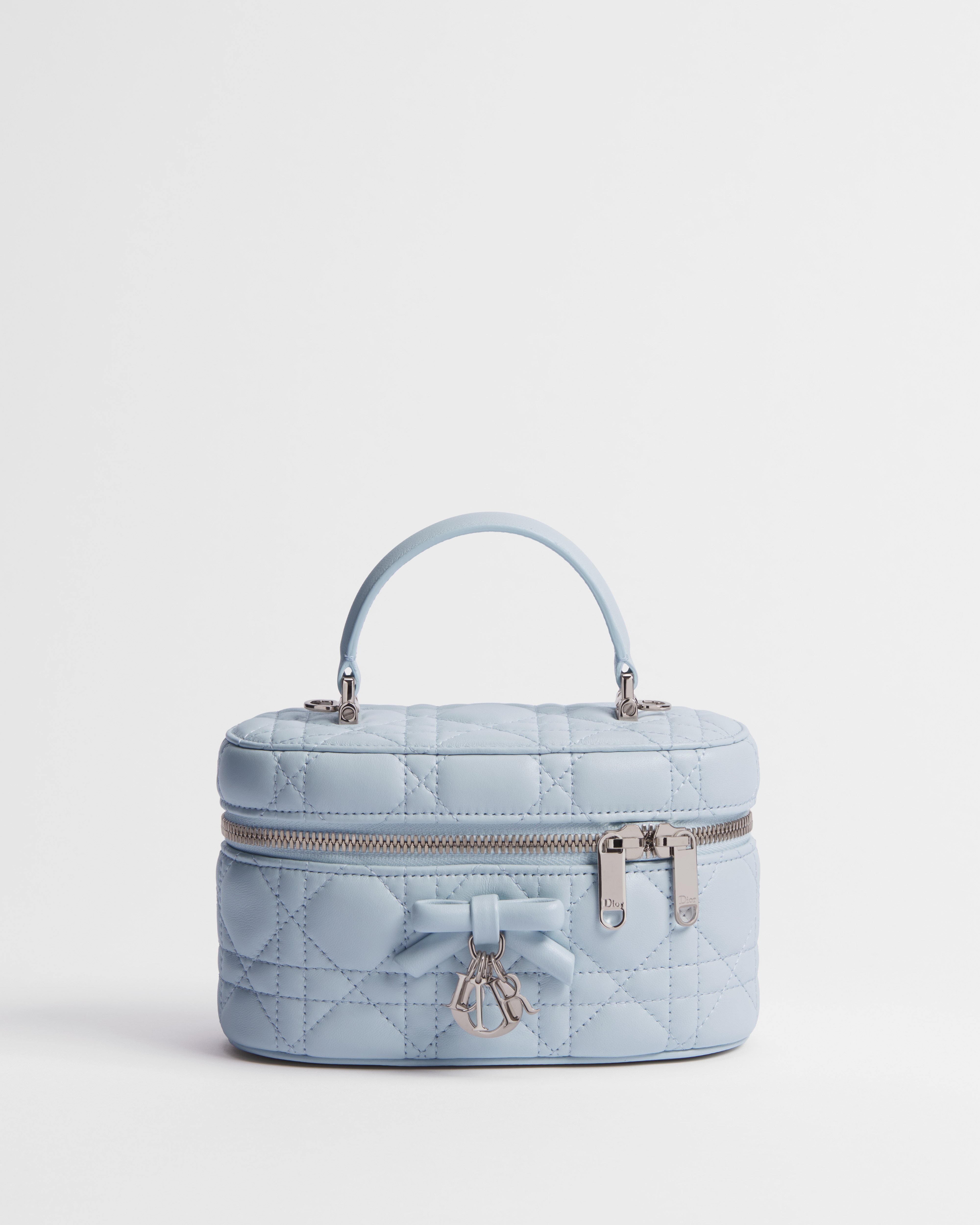 베니티 미니 아이스 블루 까나쥬 램스킨 E01