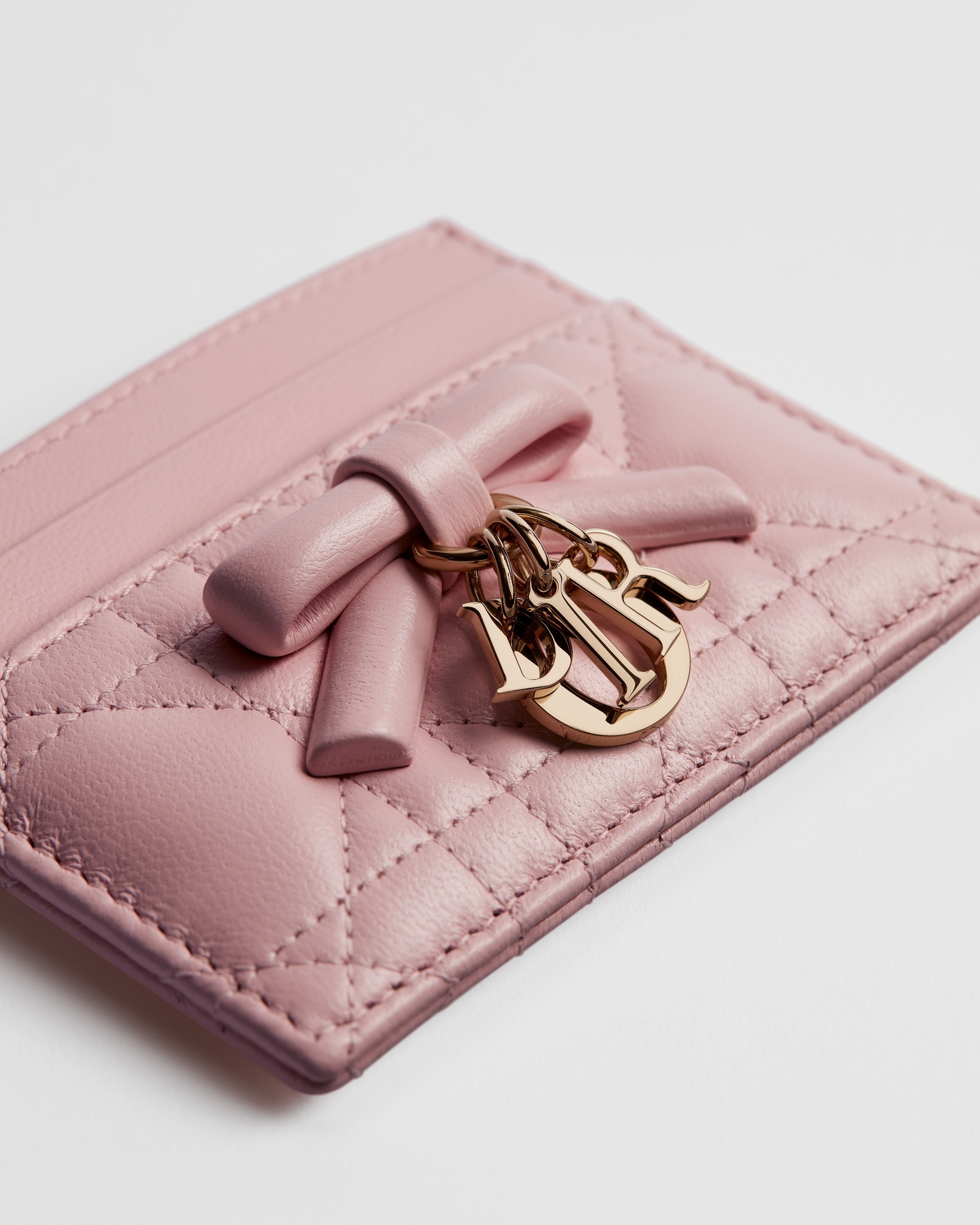 Lady Dior Freesia Card Holder Rose Soupir Cannage Lambskin E09