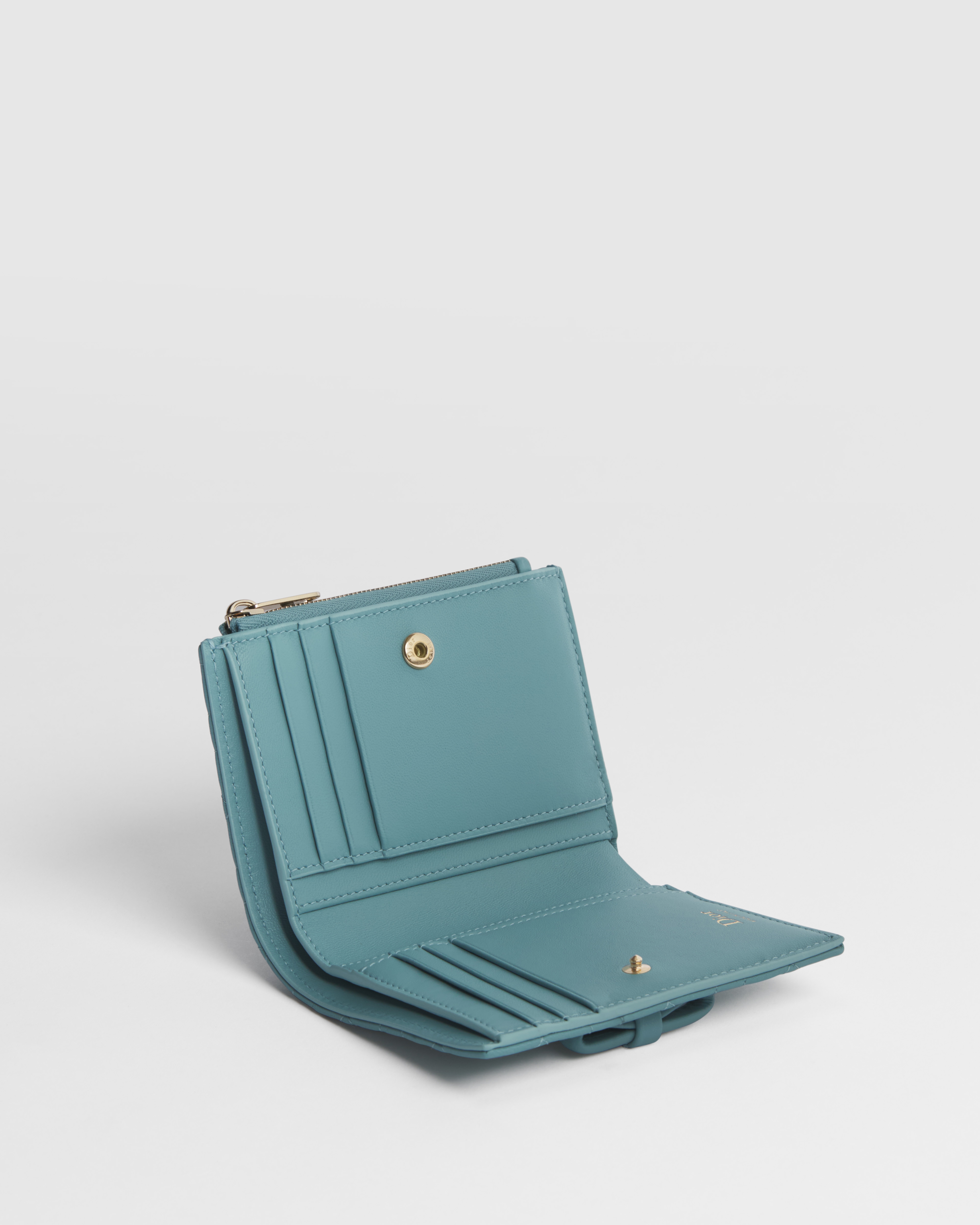 Lady Dior Dahlia ウォレット カナージュ ラムスキン E06