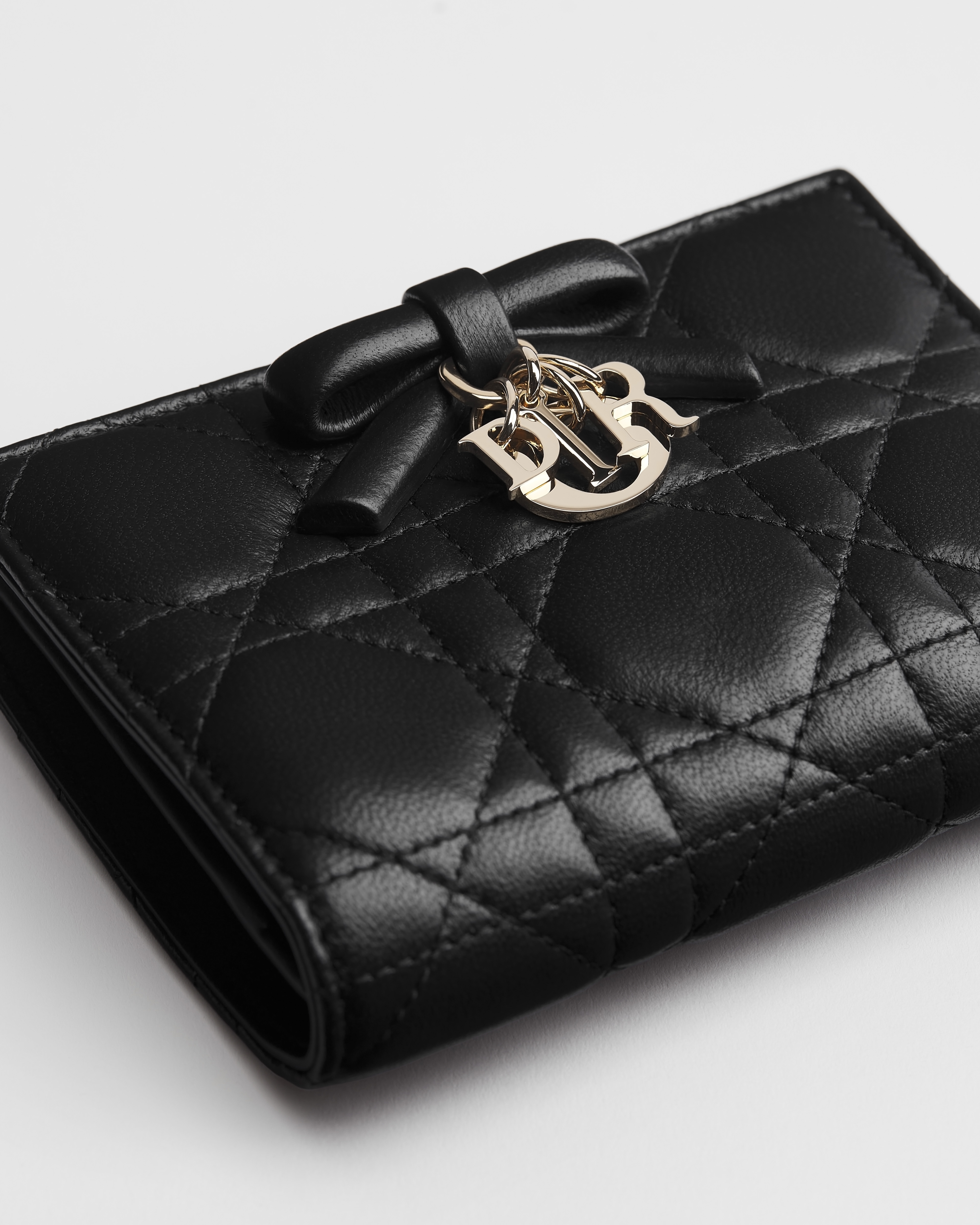 Lady Dior Dahlia Wallet Black Cannage Lambskin E10