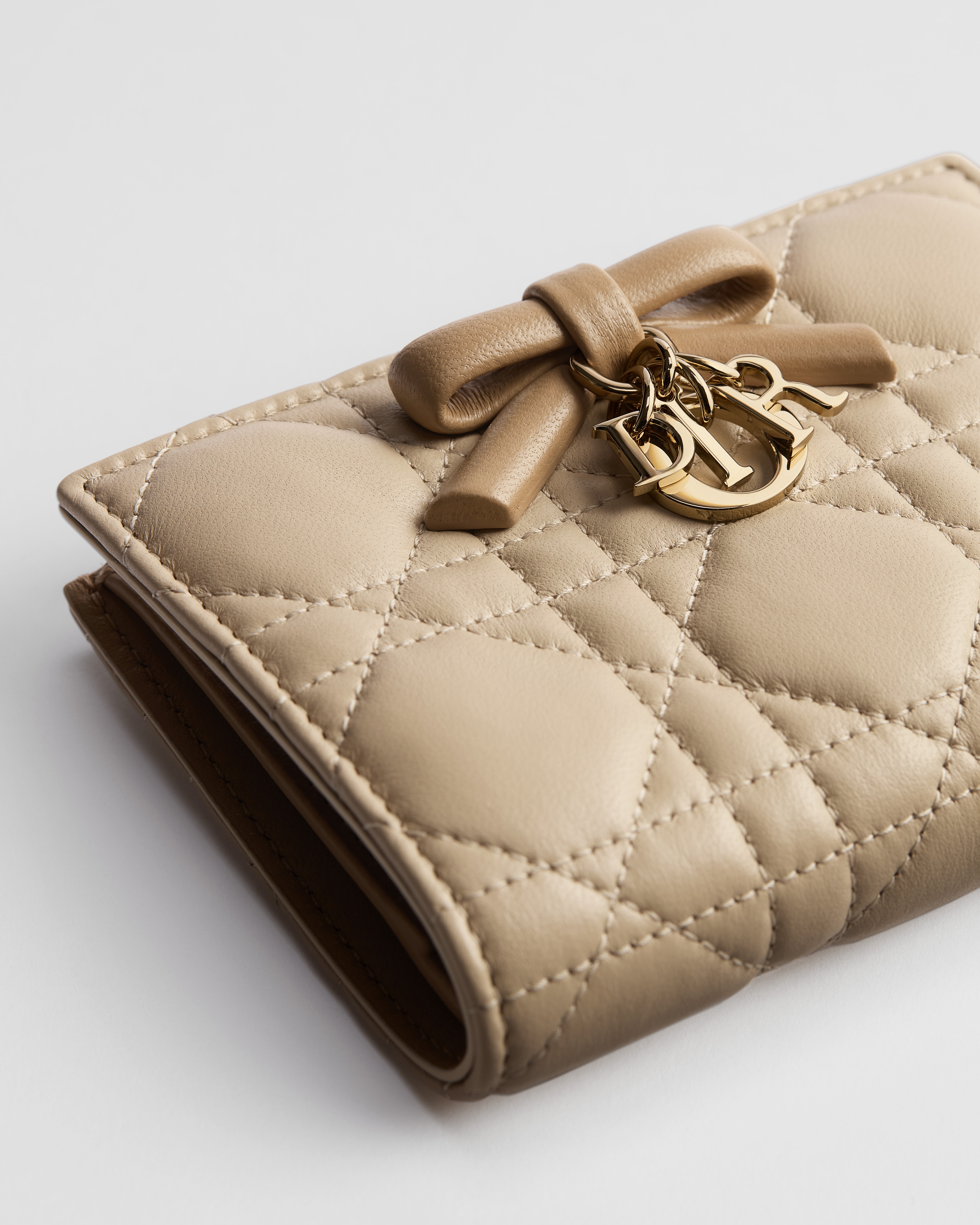 Lady Dior Dahlia Wallet Two-Tone Trench and Biscuit Cannage Lambskin E09