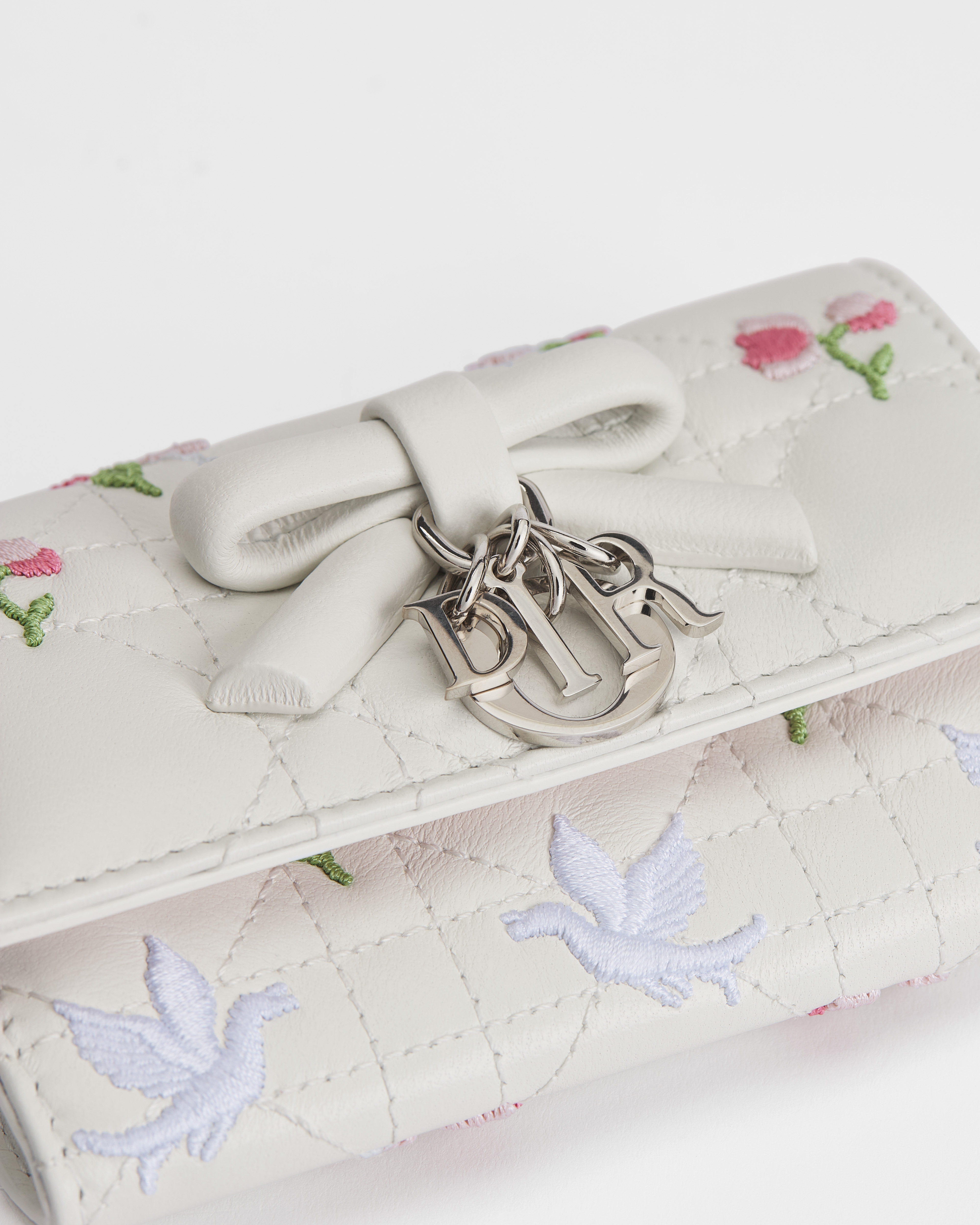Dioramour My Dior Glycine Wallet White Cannage Lambskin Embroidered with Multicolor Doves & Roses Motif E11