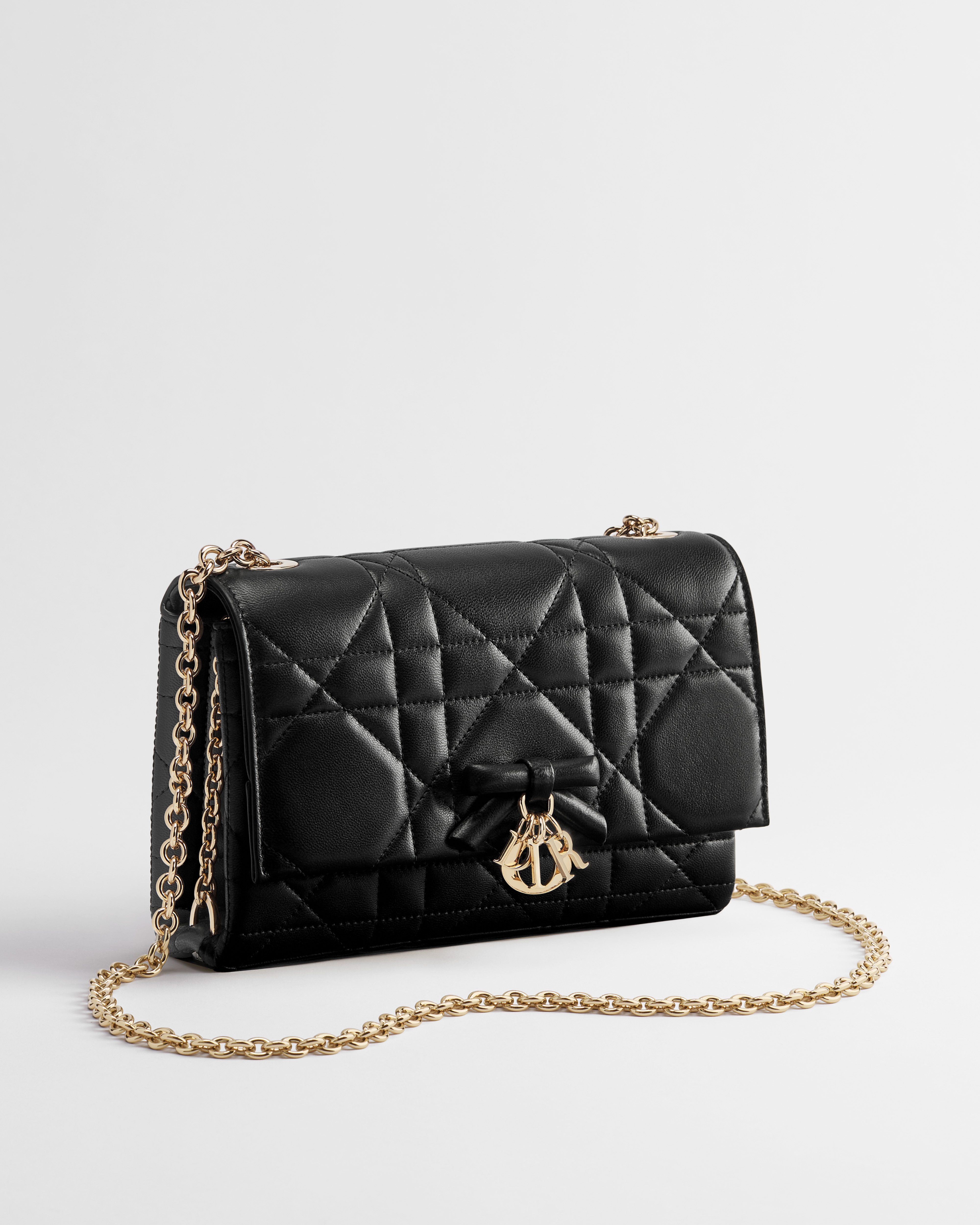Minitasche mit Kette Macrocannage Lammleder in Schwarz E03