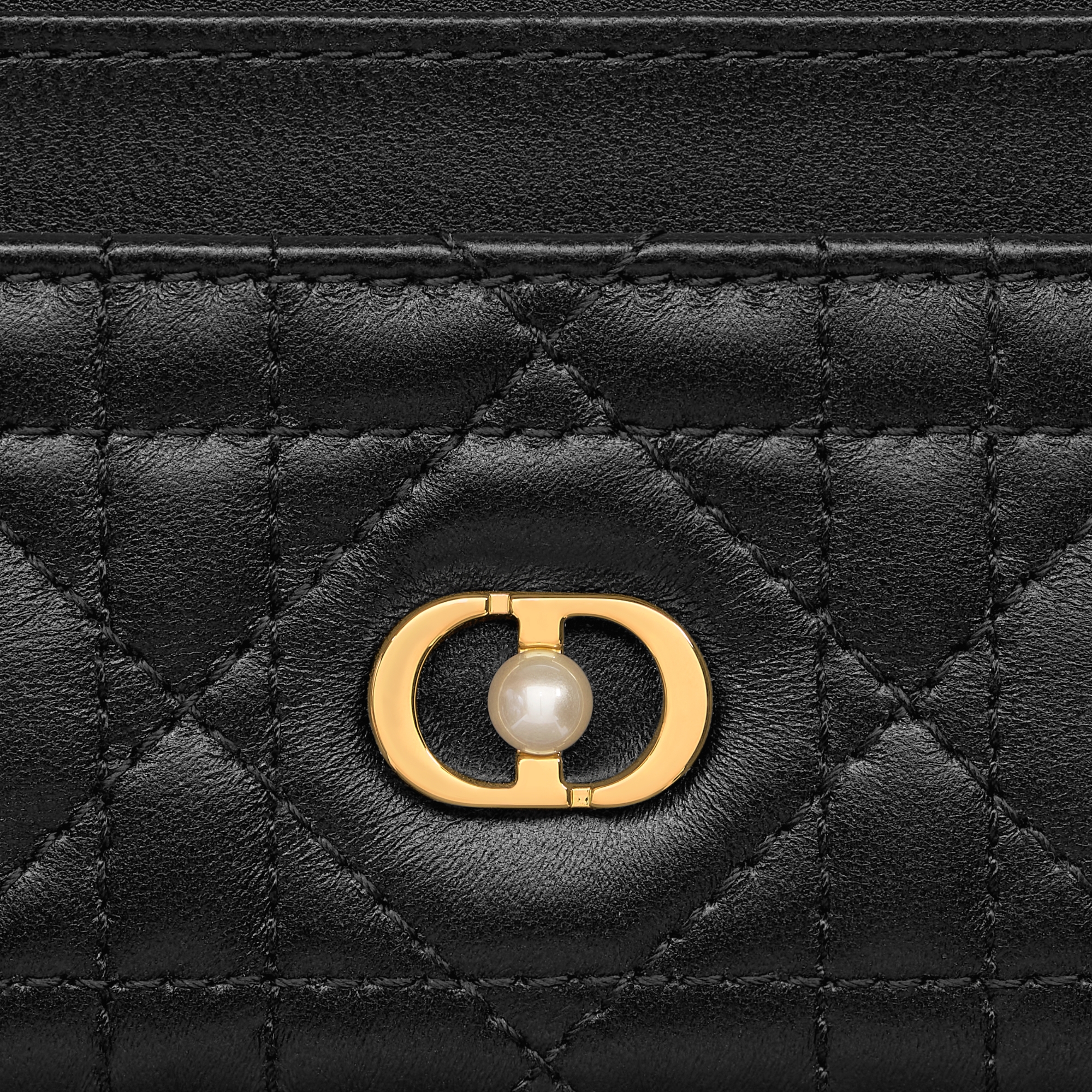 Dior Jolie Freesia-kaarthouder Zwart lamsleer met Cannage-motief E09