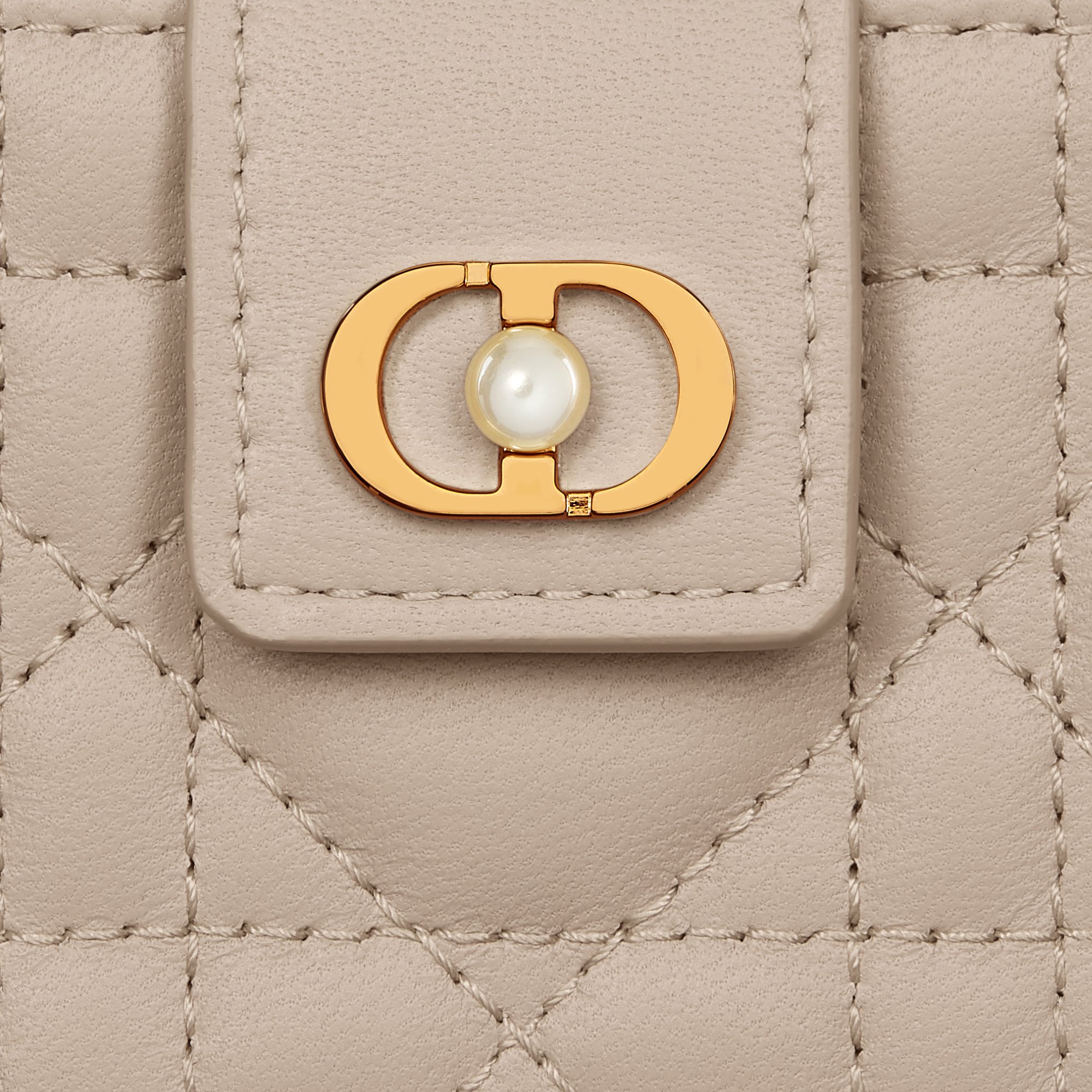 Porte-cartes Jasmine Dior Jolie Cuir d'agneau Cannage beige poudre | DIOR