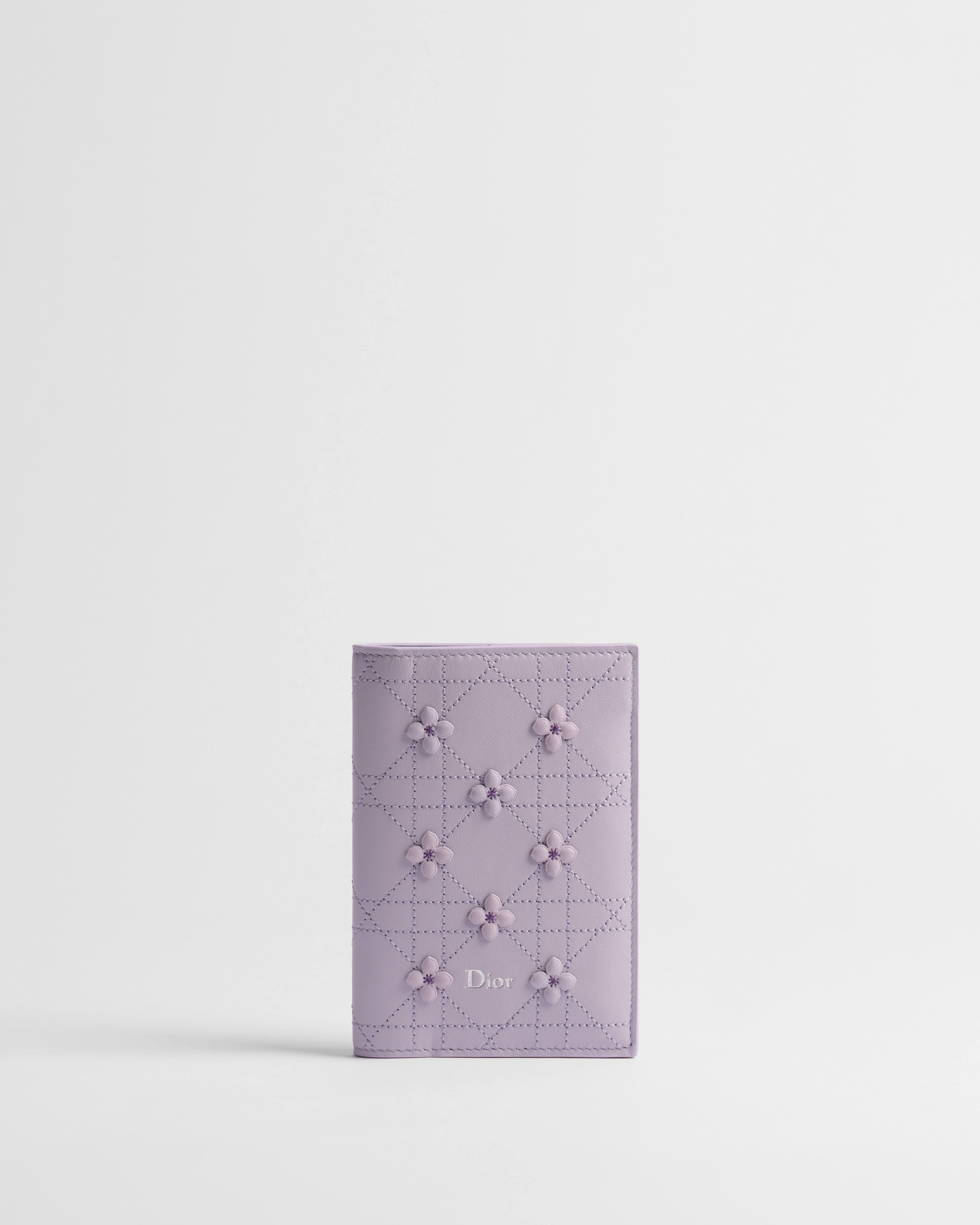 Capa para passaporte Dior Jardin Pele de cordeiro Cannage bordada