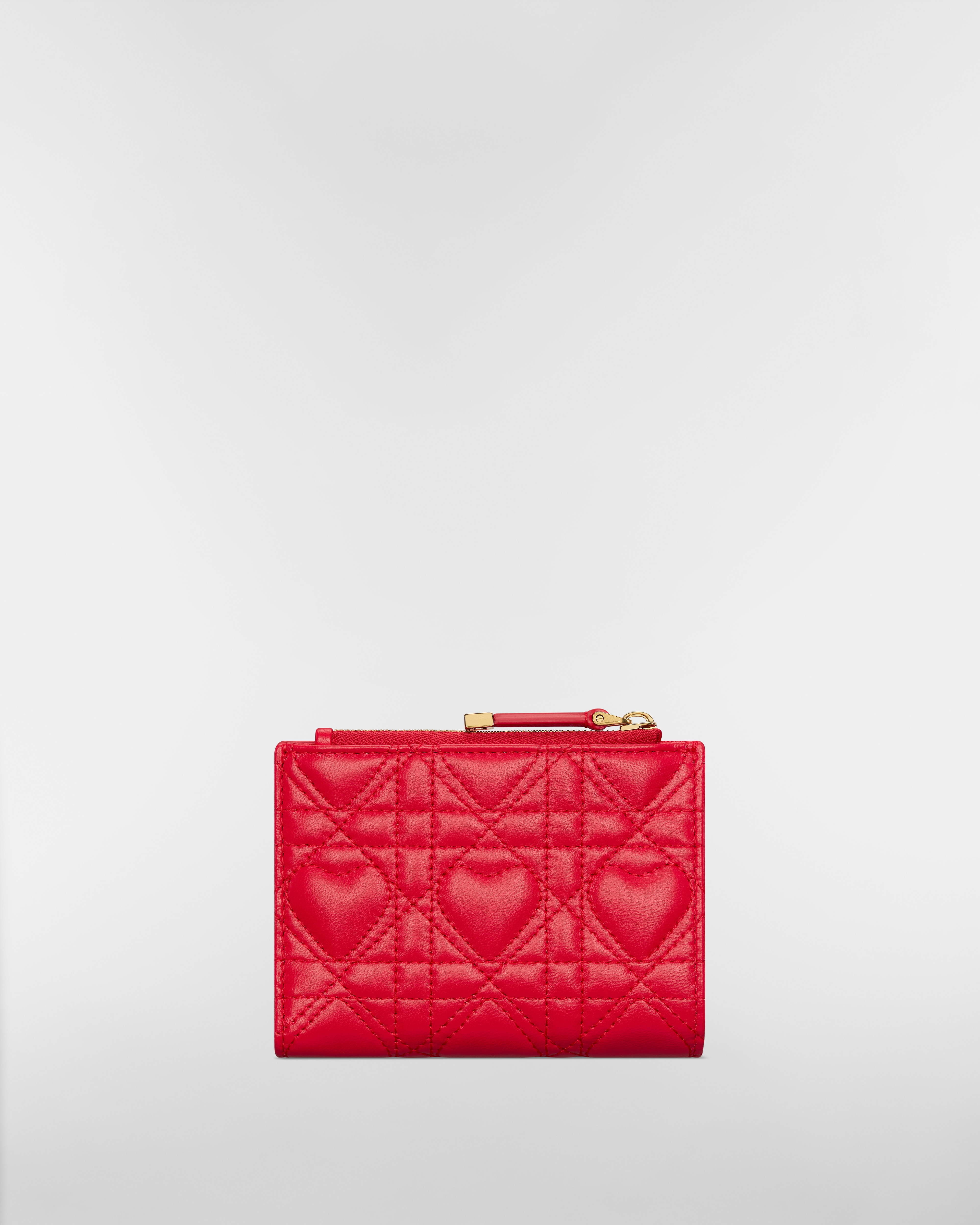 Dior Caro Dahlia Portemonnaie Cannage Lammleder mit Herzmotiv in Monsignorerot E08