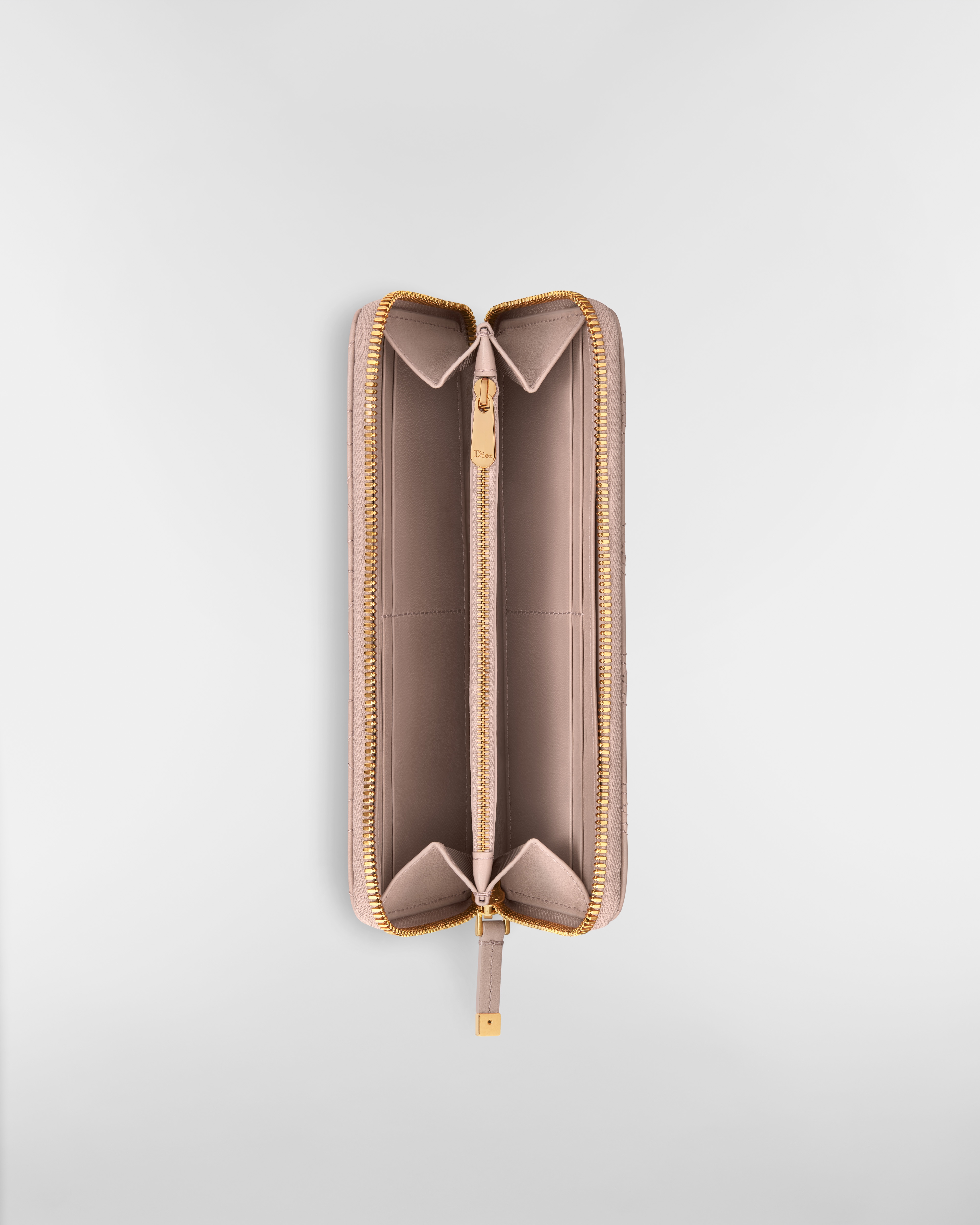 【日本限定】Miss Caro Voyageur スリムロングウォレット ハート カナージュ ラムスキン E06