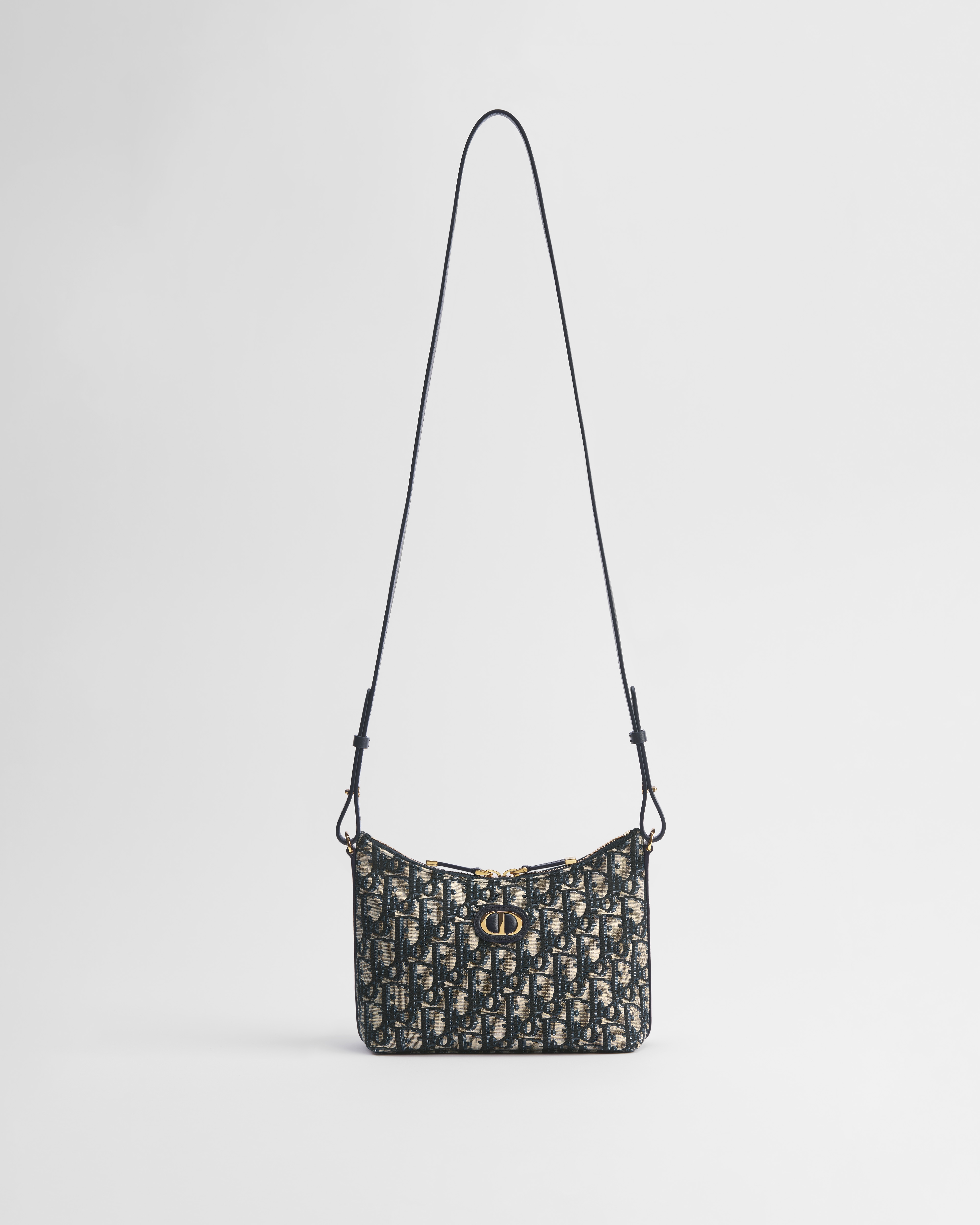 30 Montaigne Diorling 附鏈帶迷你包 藍色 Dior Oblique 緹花 E07