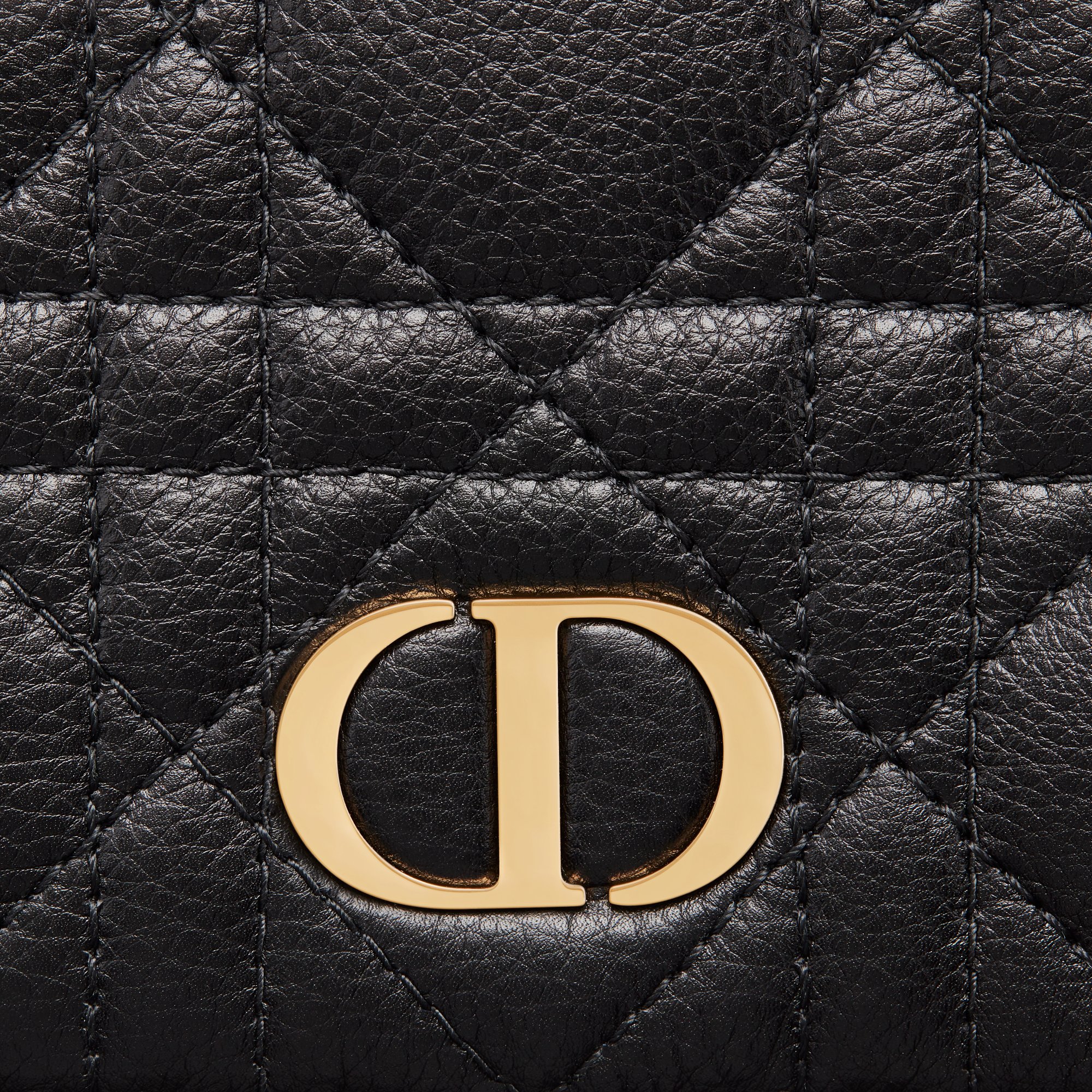 디올 카로 스칼렛 지갑 S5032UWHC_M900