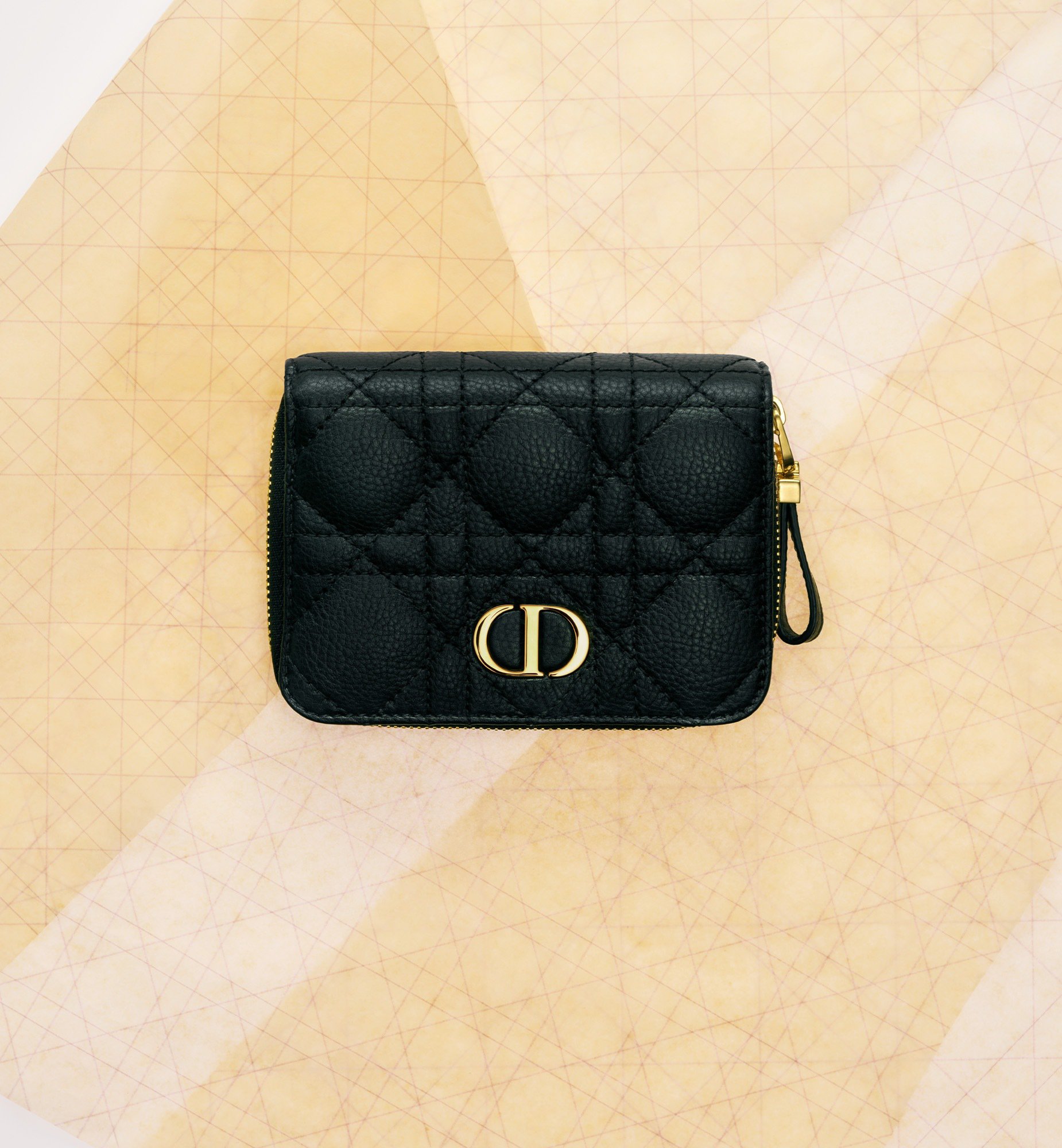 DIOR | Dior Caro Orchid ロングウォレット カナージュ カーフスキン