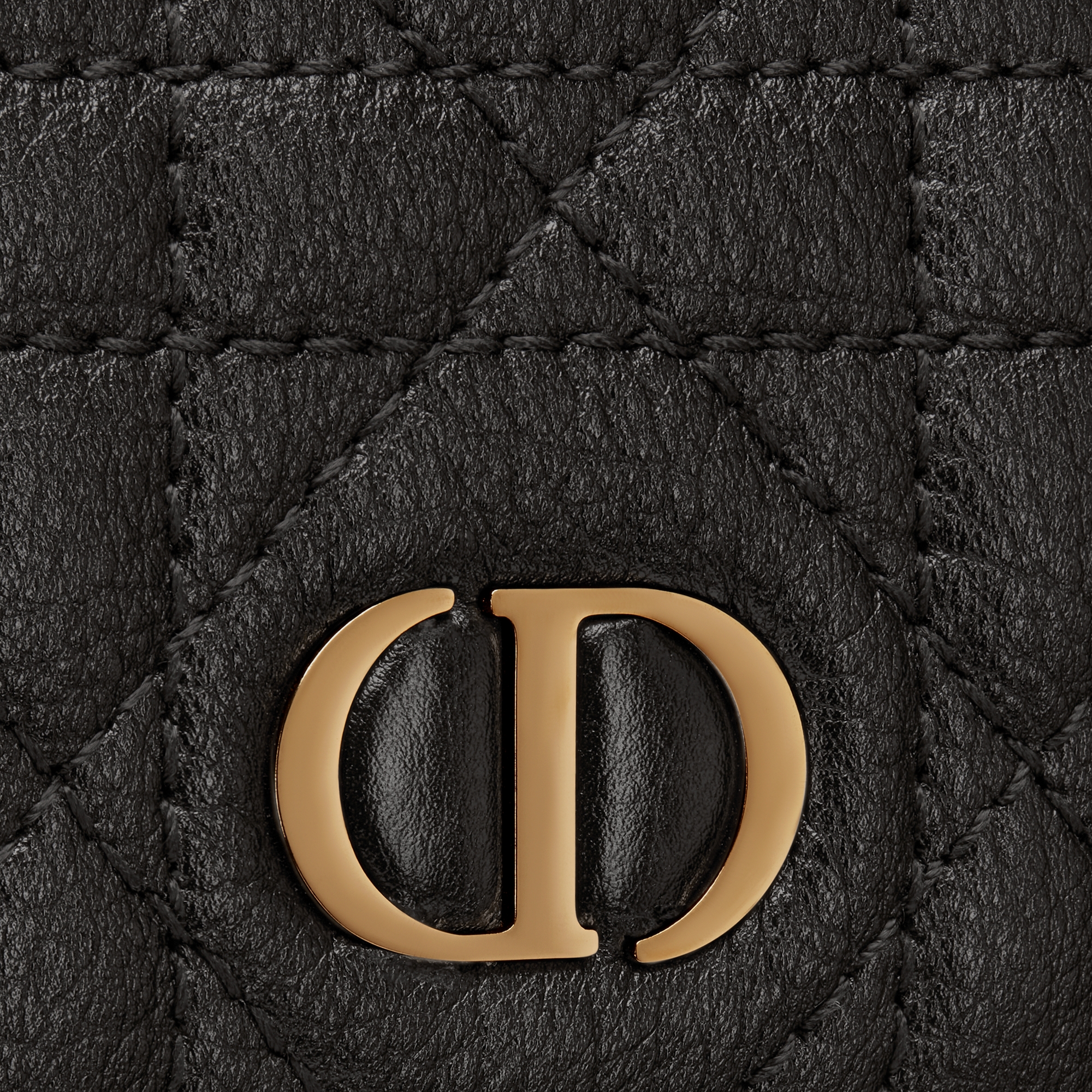 Dior Caro Glycine 銀包 黑色柔軟 Cannage 藤格紋圖案小牛皮 E09