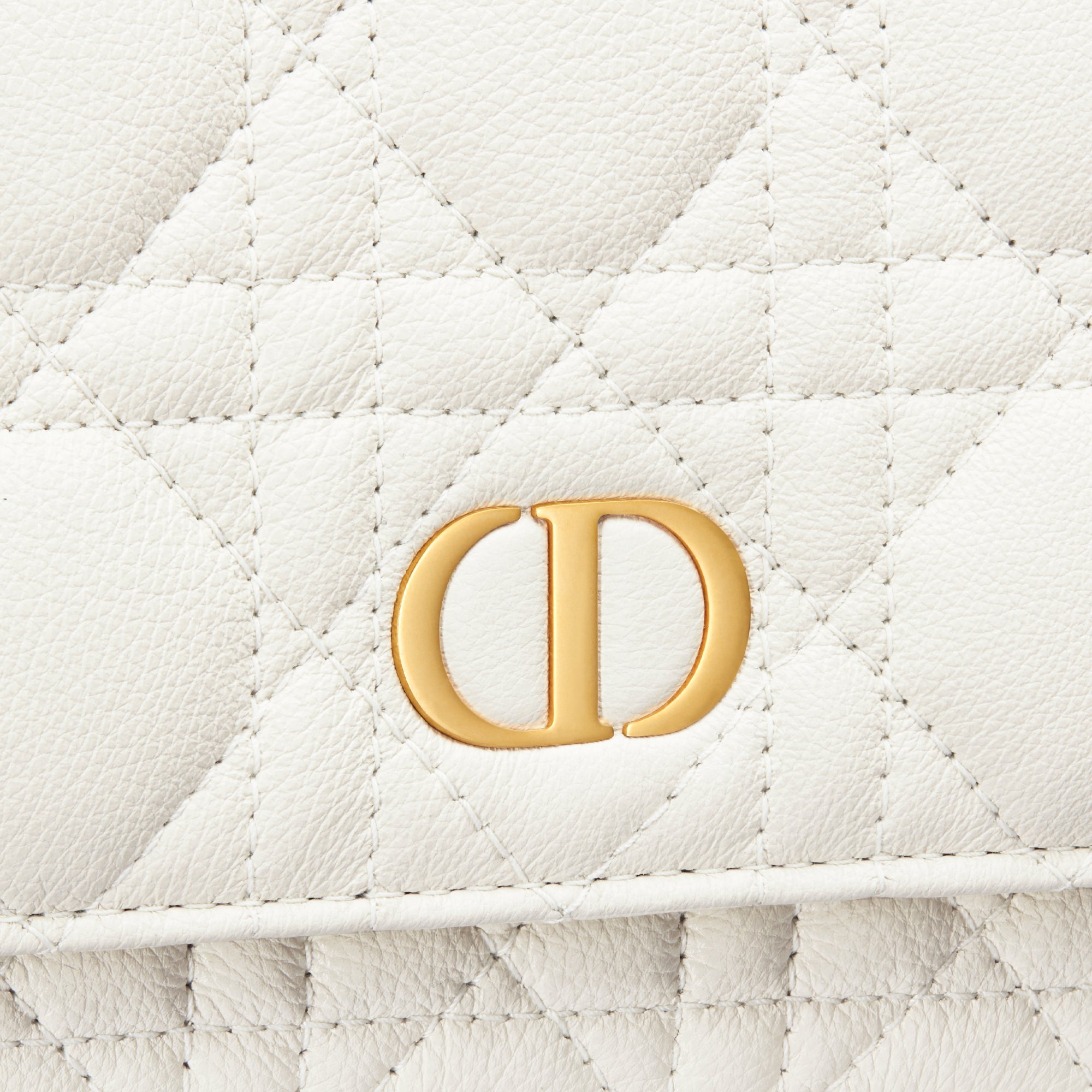 Dior Caro チェーンポーチ