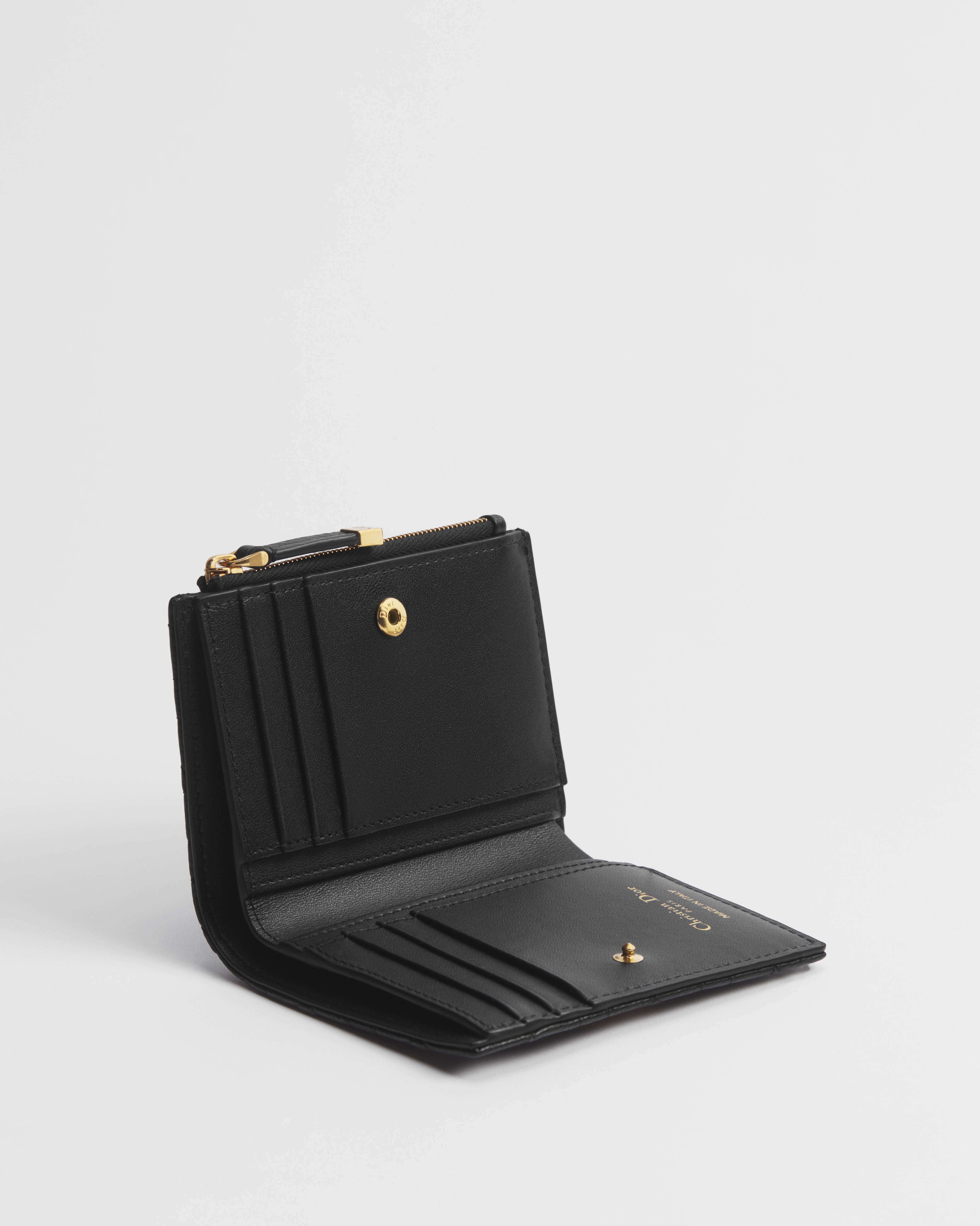 Dior Caro Dahlia ウォレット カナージュ カーフスキン E06