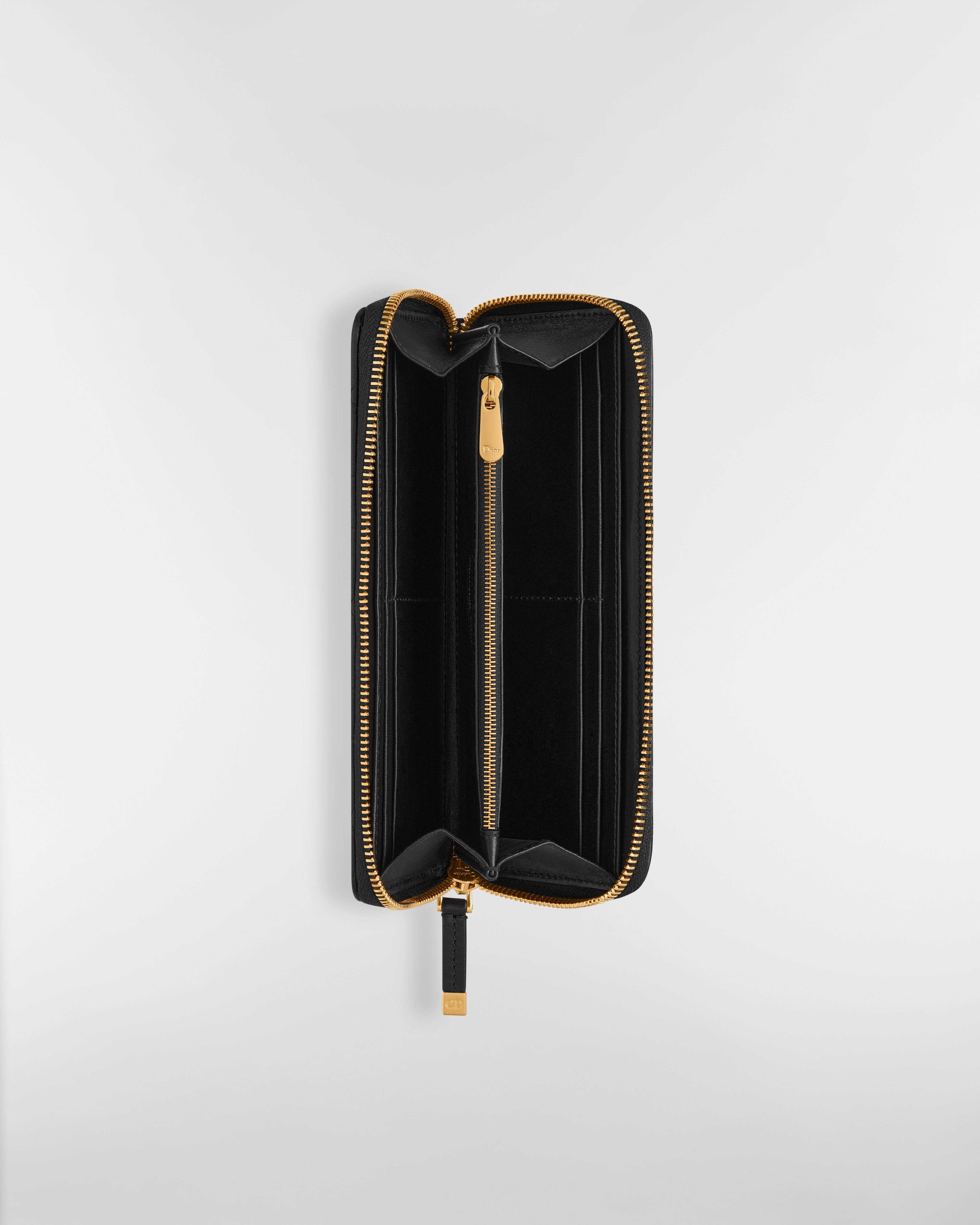 Miss Caro Voyageur Slim Wallet