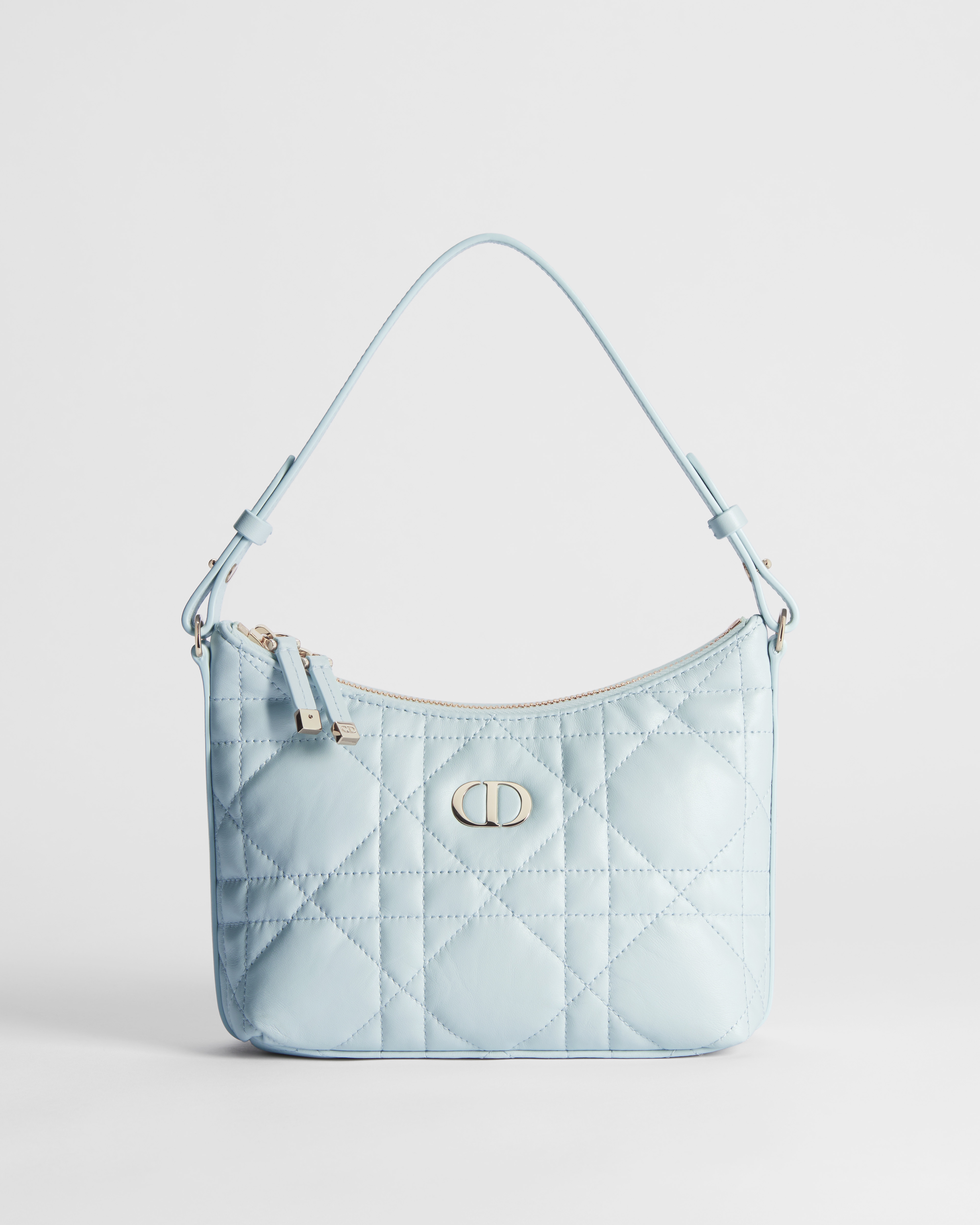 Minibolso Miss Caro Diorling con cadena Piel de cordero Macrocannage azul hielo E01