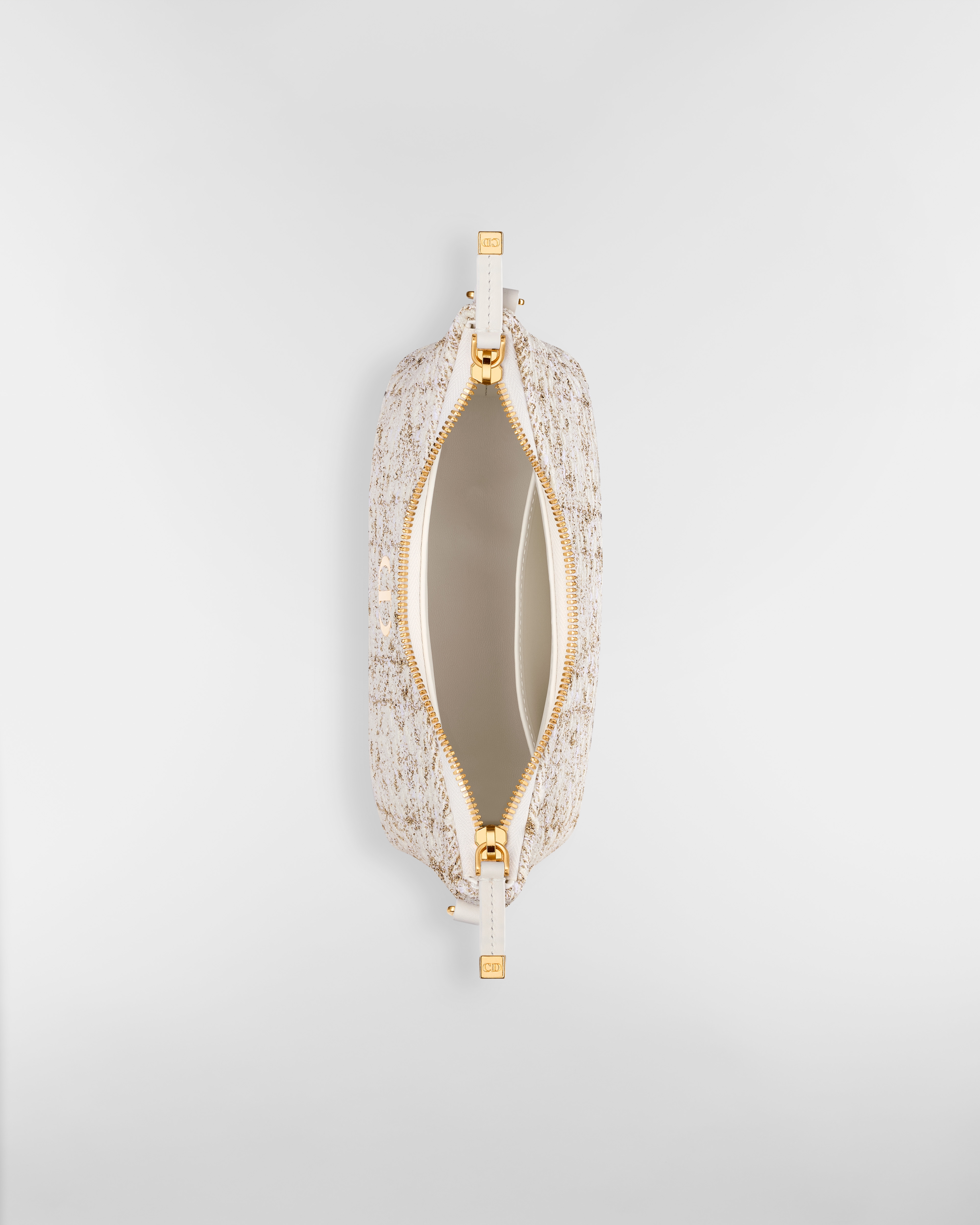 Miss Caro Diorling 미니 체인 백 화이트 트위드 & 골드 톤 까나쥬 모티브 E06