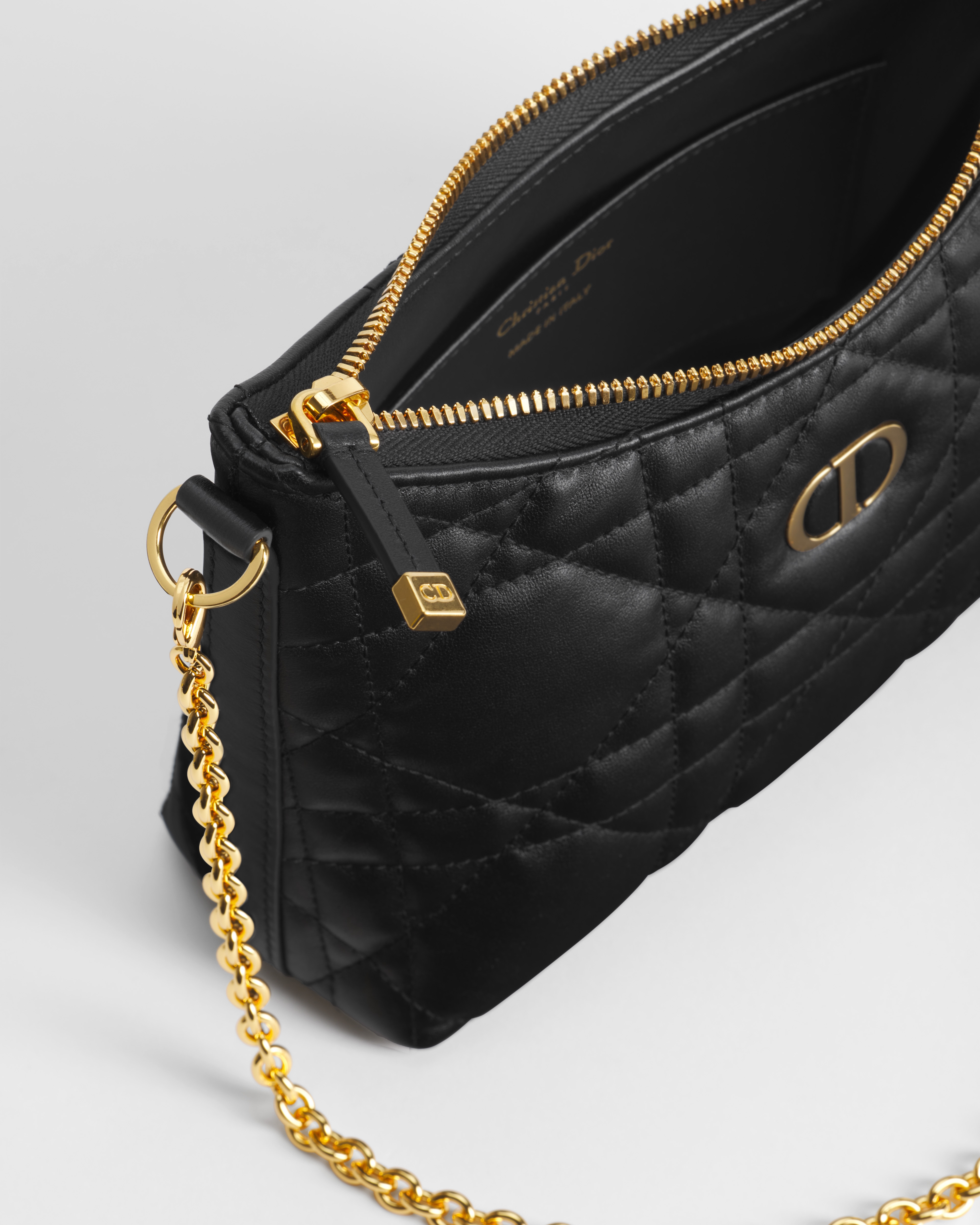 Miss Caro Diorling 附鏈帶迷你包 黑色 Macrocannage 大籐格紋羊皮 E06