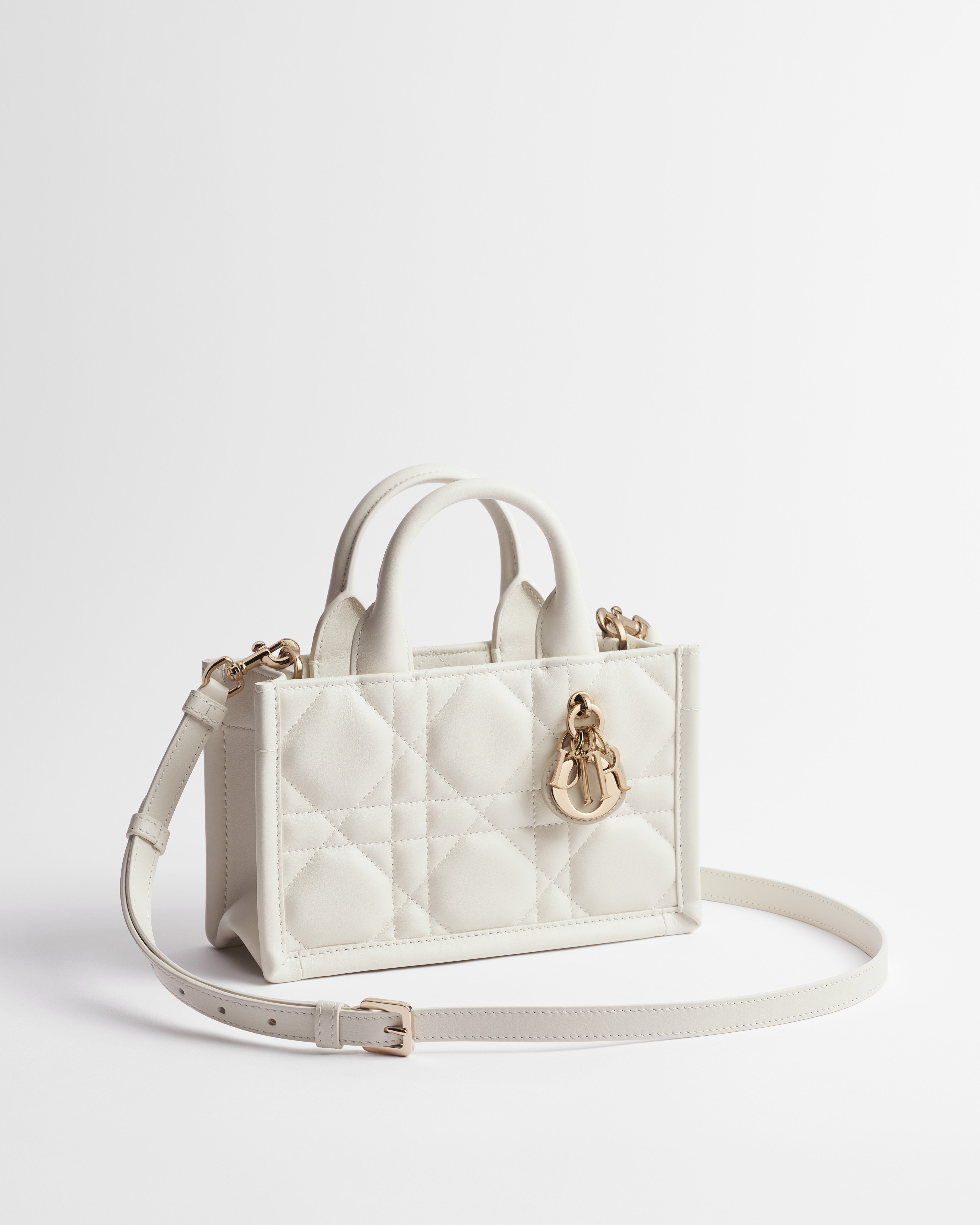 Mini Dior Book Tote Latte Macrocannage Calfskin (21.5 x 13 x 7.5 cm) E03