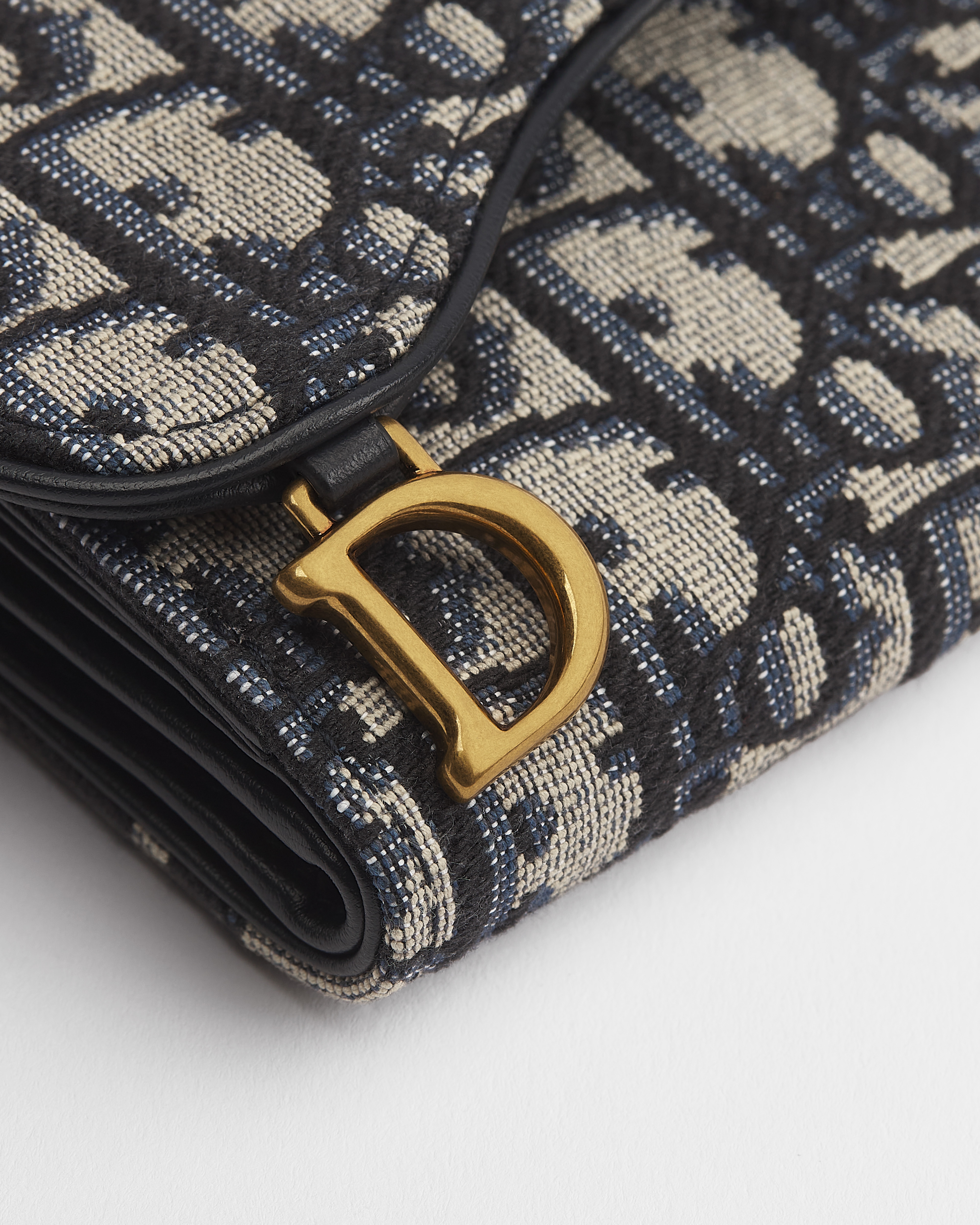 Saddle Lotus Wallet Blue Dior Oblique Jacquard E09