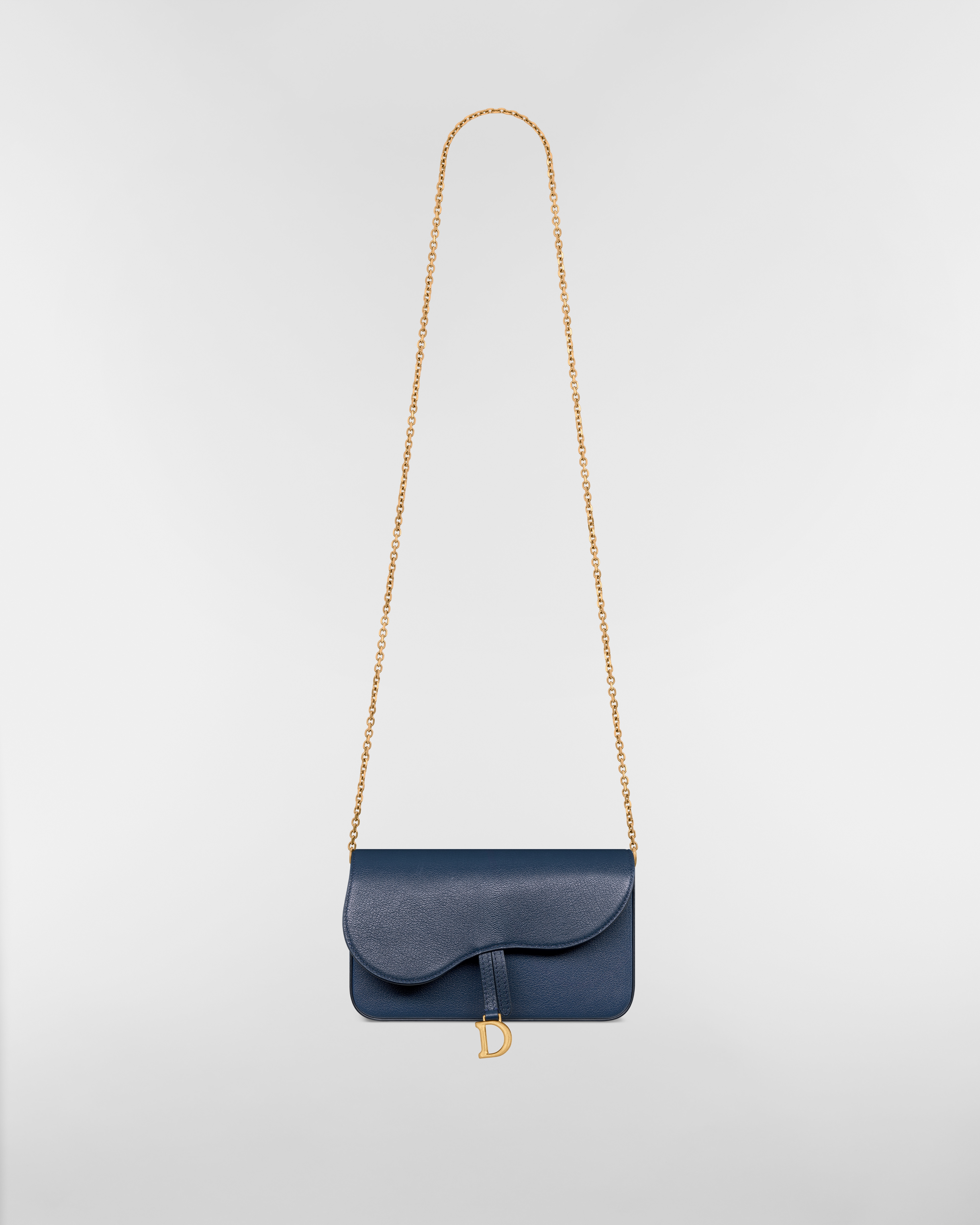 Medium Saddle Pouch with Chain