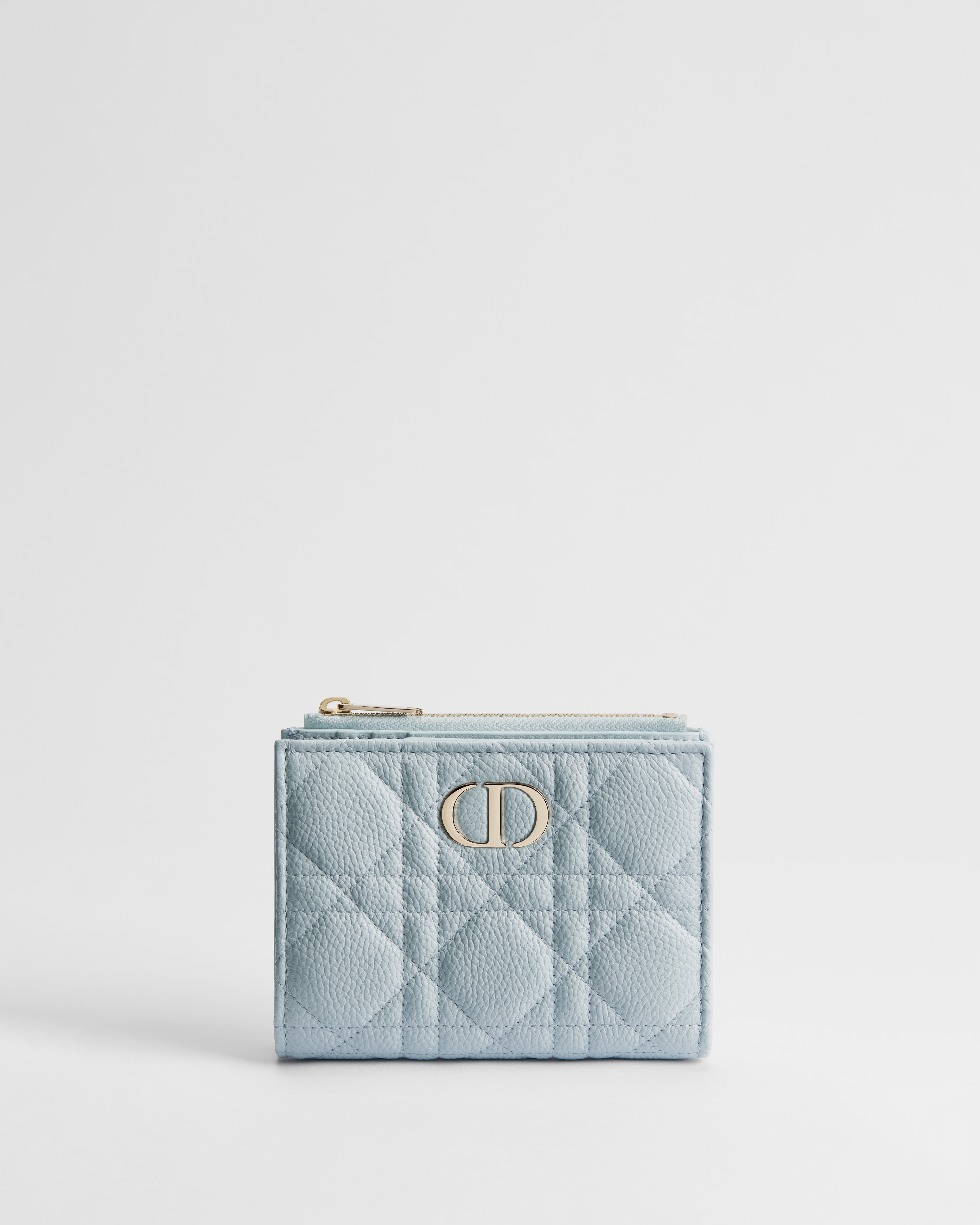 디올 카로 달리아 지갑 아이스 블루 까나쥬 그레인 카프스킨 E01
