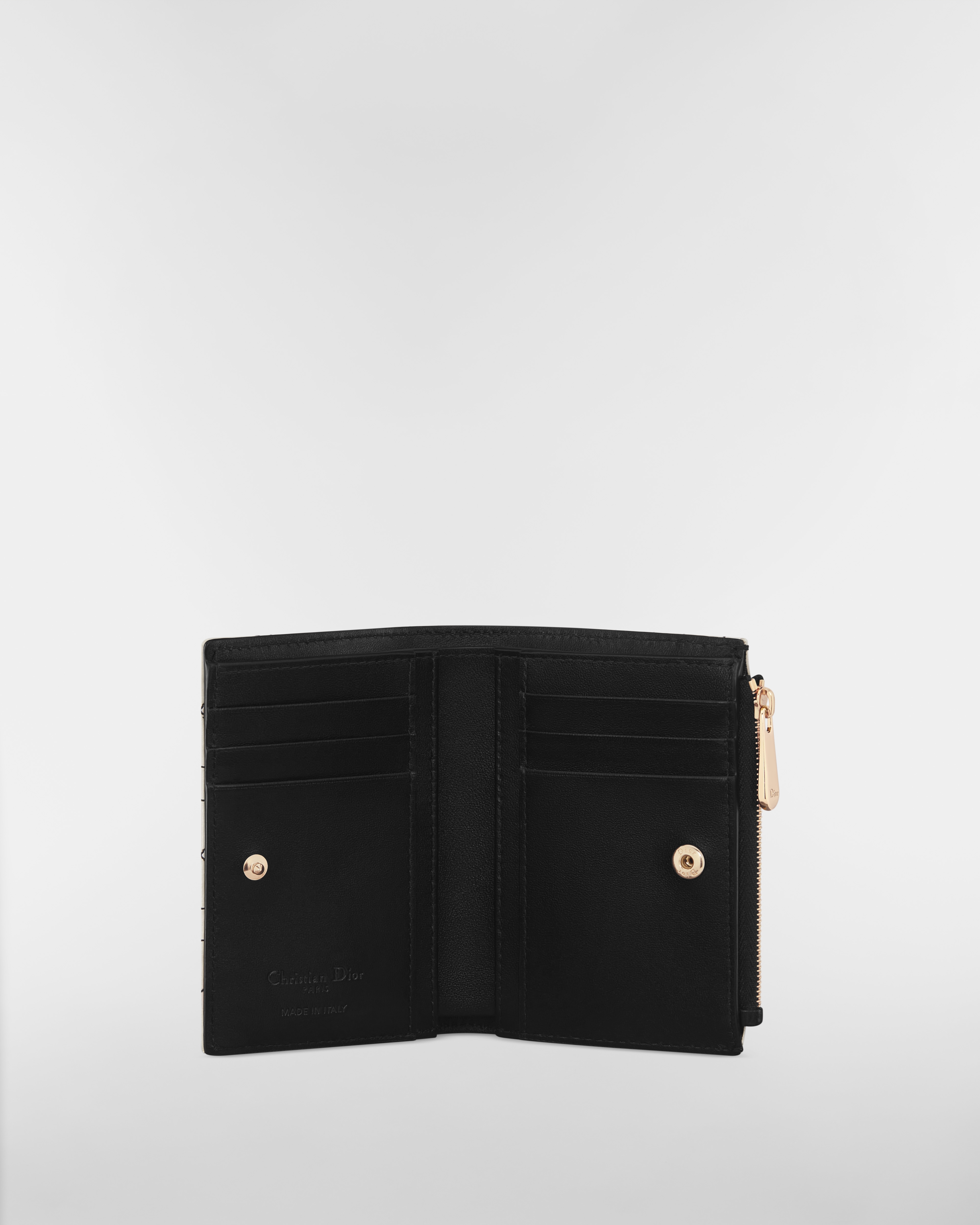 【日本限定】Lady Dior Dahlia ウォレット カナージュ ラムスキン E07