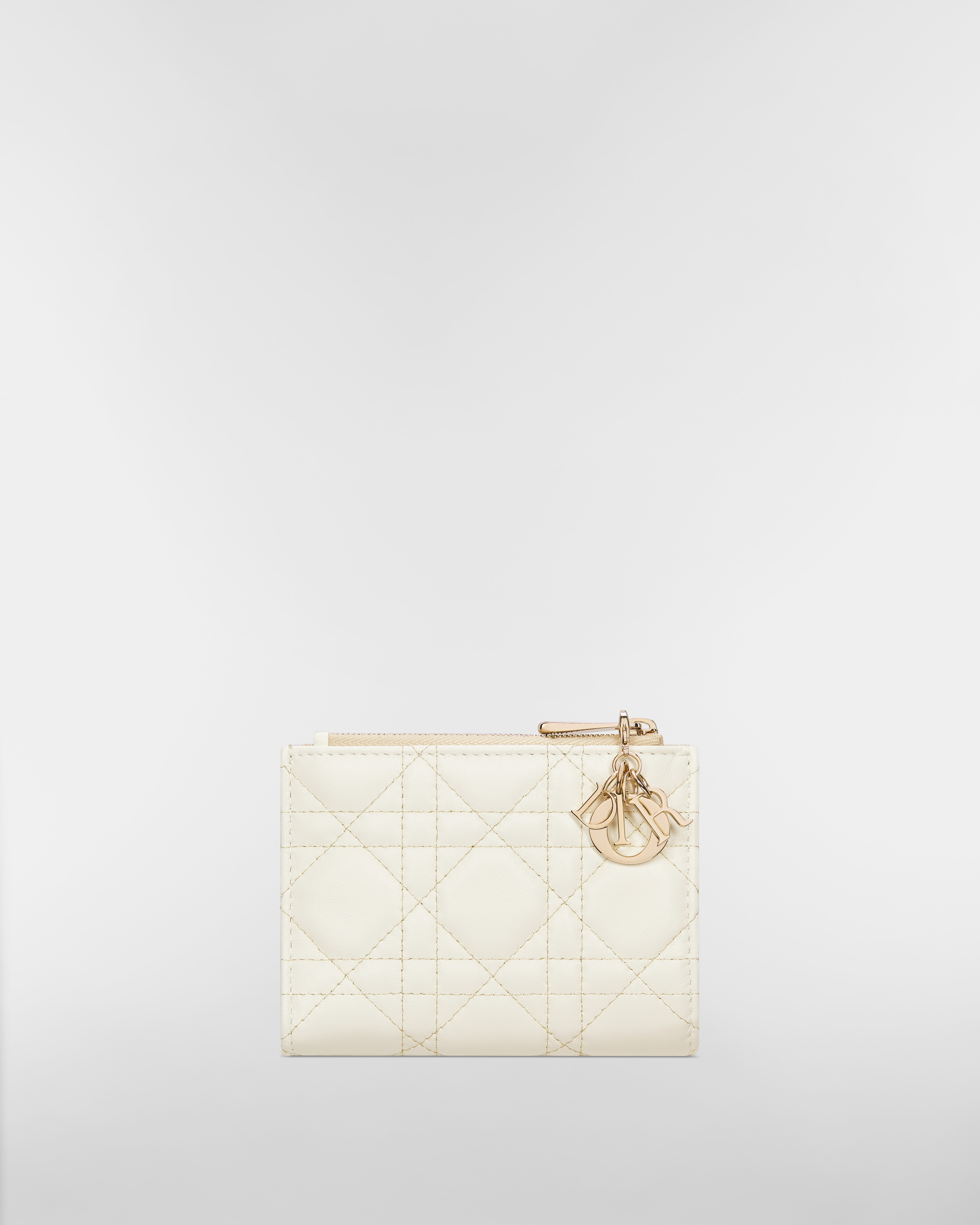 【日本限定】Lady Dior Dahlia ウォレット カナージュ ラムスキン E08