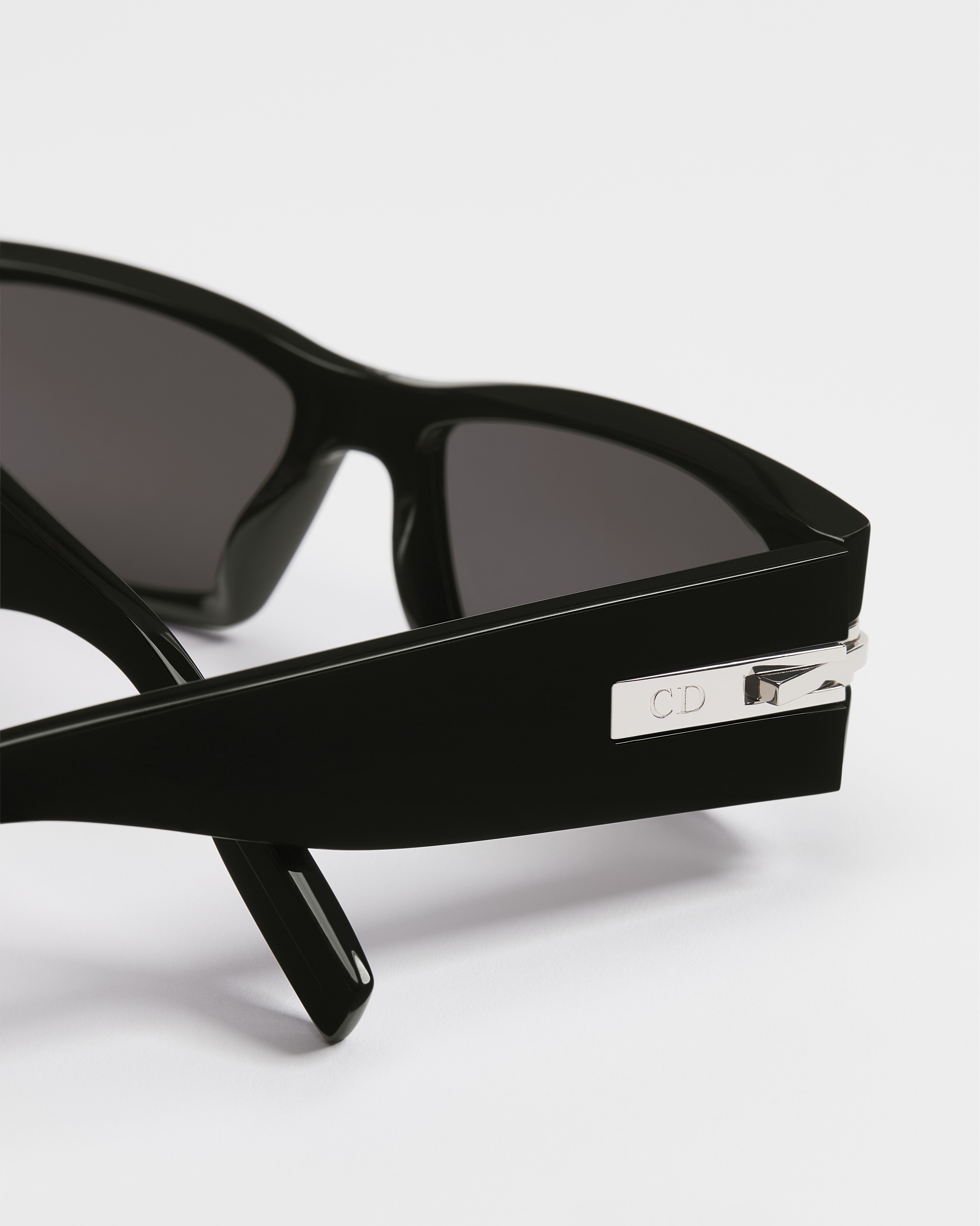 DiorBlackSuit XL S5I Black Rectangular Sunglasses E08