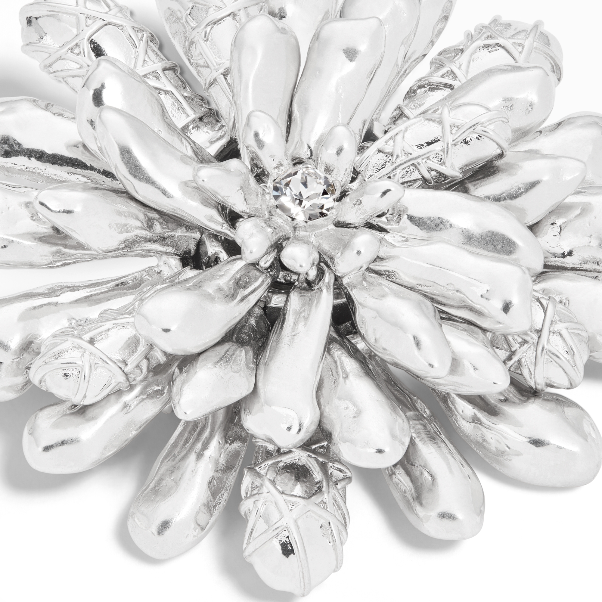 Cannage Brooch Silver-Finish Brass and White Crystal E09