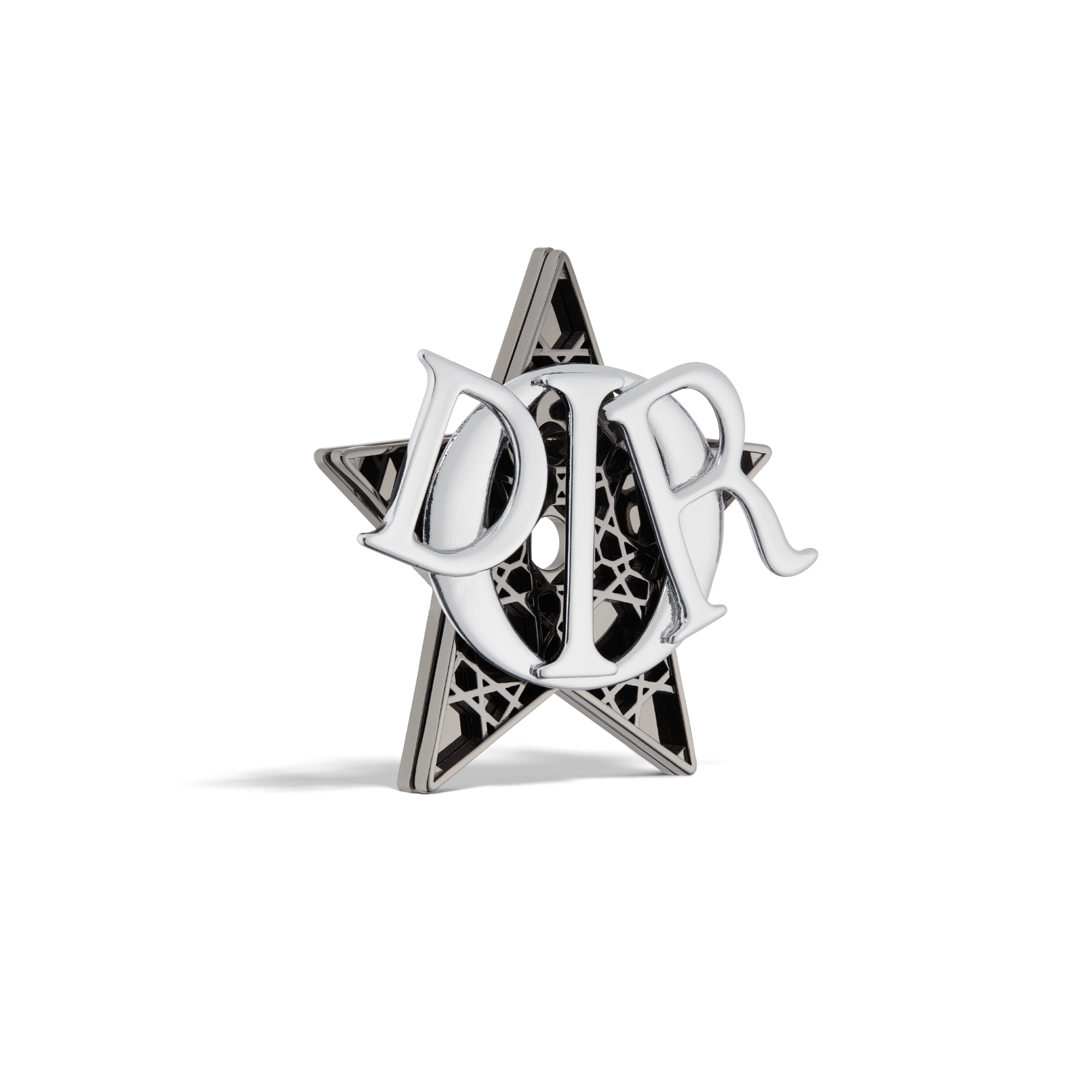 Cannage Brooch Silver- and Ruthenium-Finish Brass E03