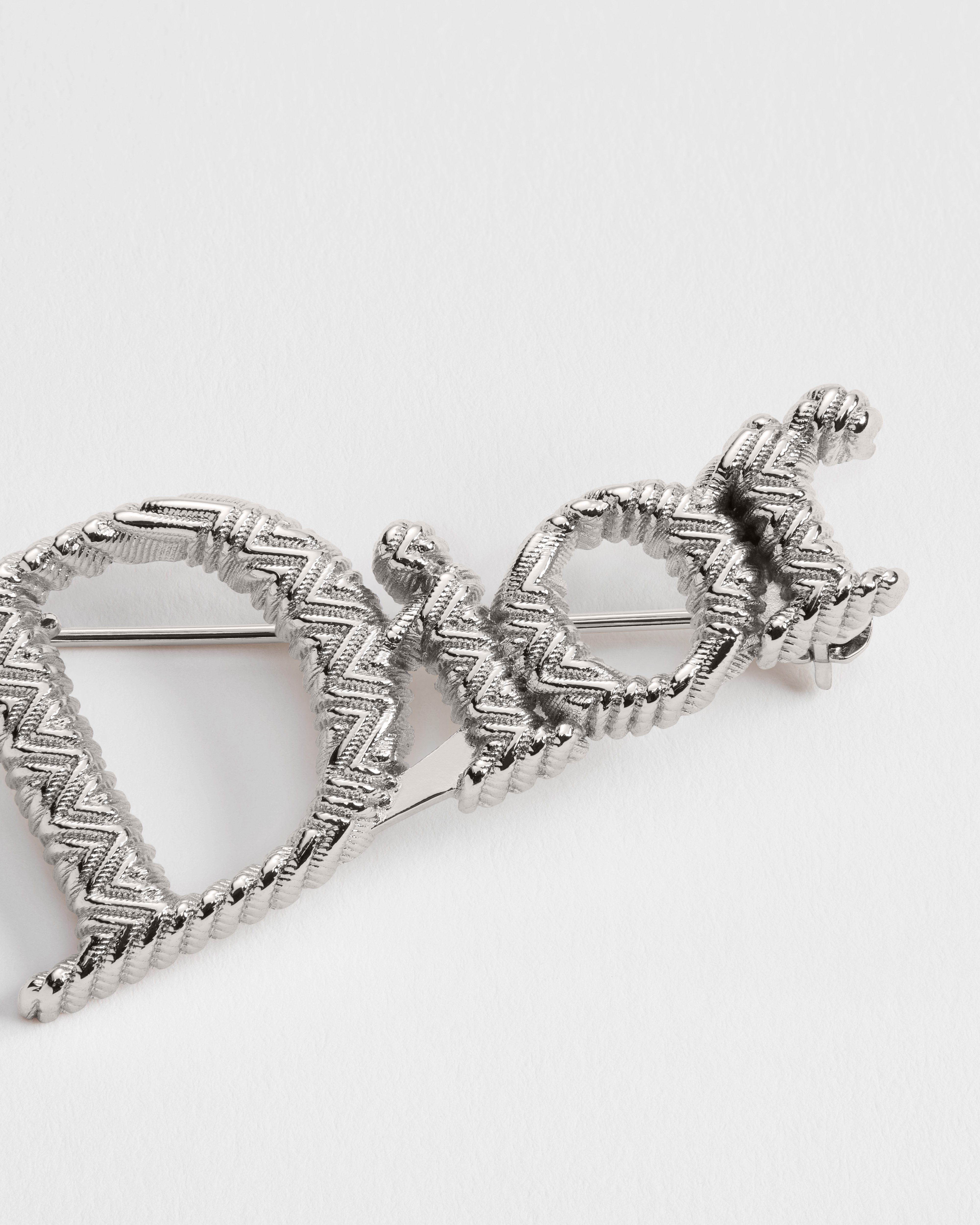 Dior Guilloché ブローチ 真鍮 E09