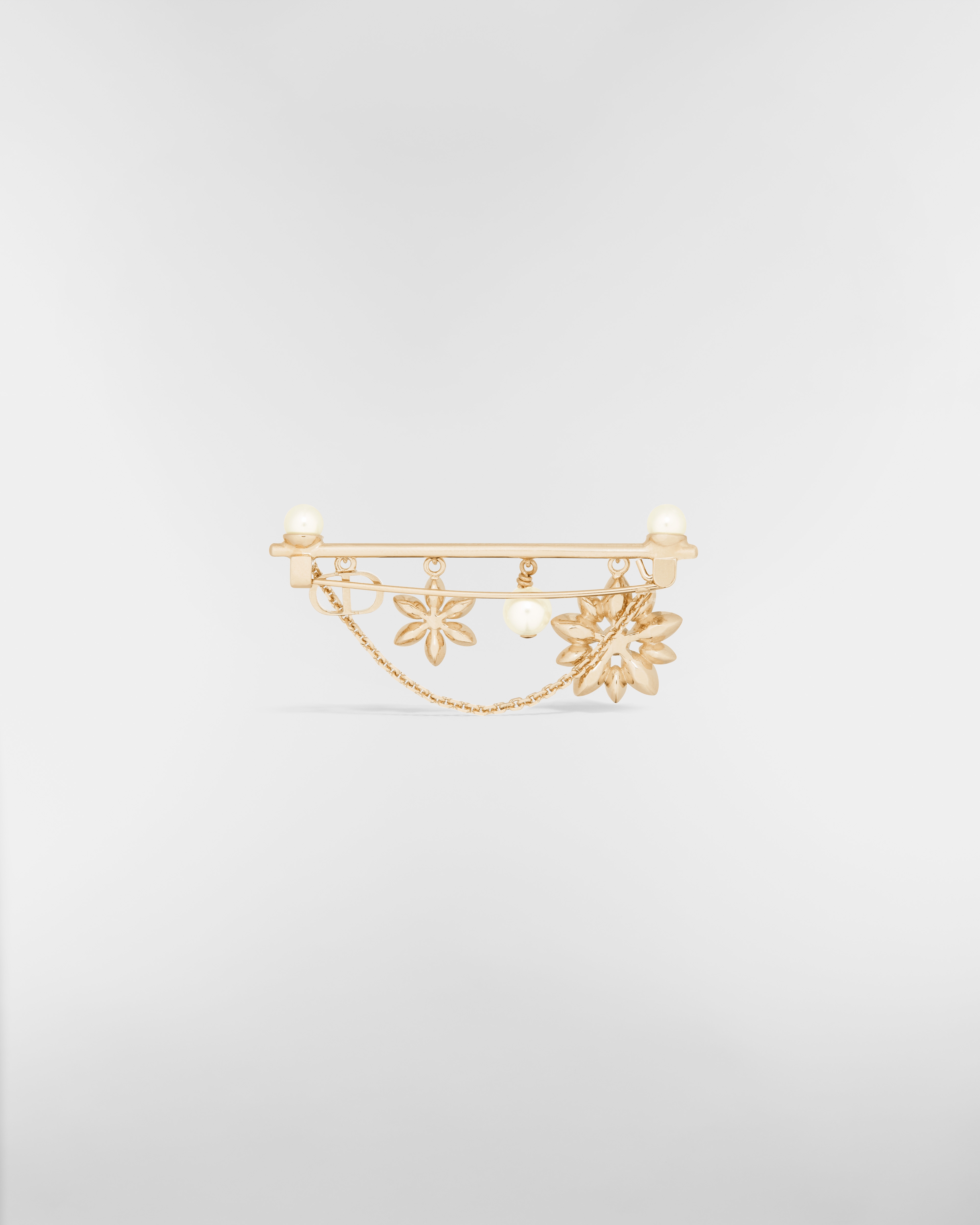 بروش Fleur de Glace معدن ذهبي خافت مع لآلئ من الراتنج الأبيض وحبّات كريستال باللونين الذهبي والفضّي E08