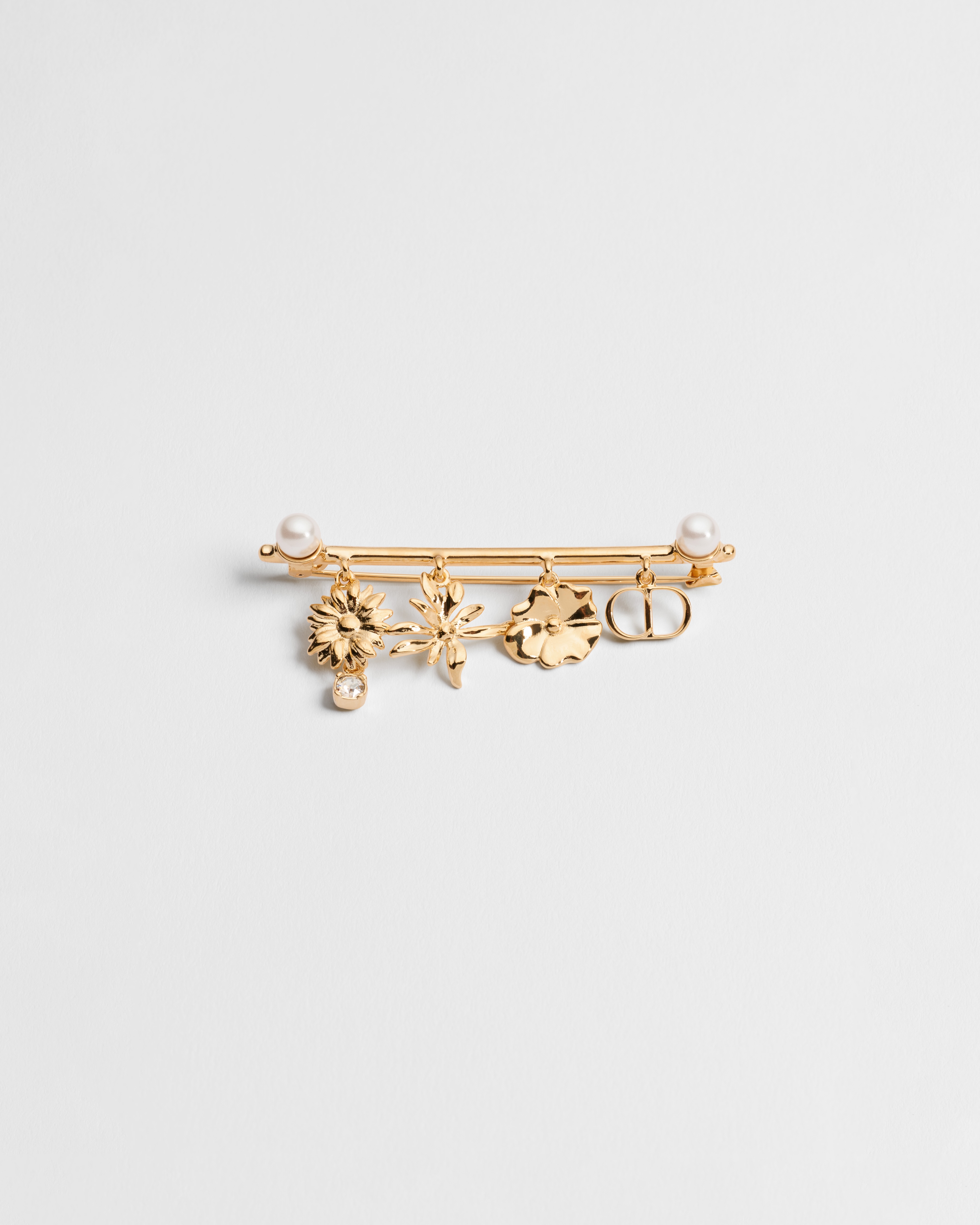 Designer brooches for women: golden, silver, pearl | DIOR